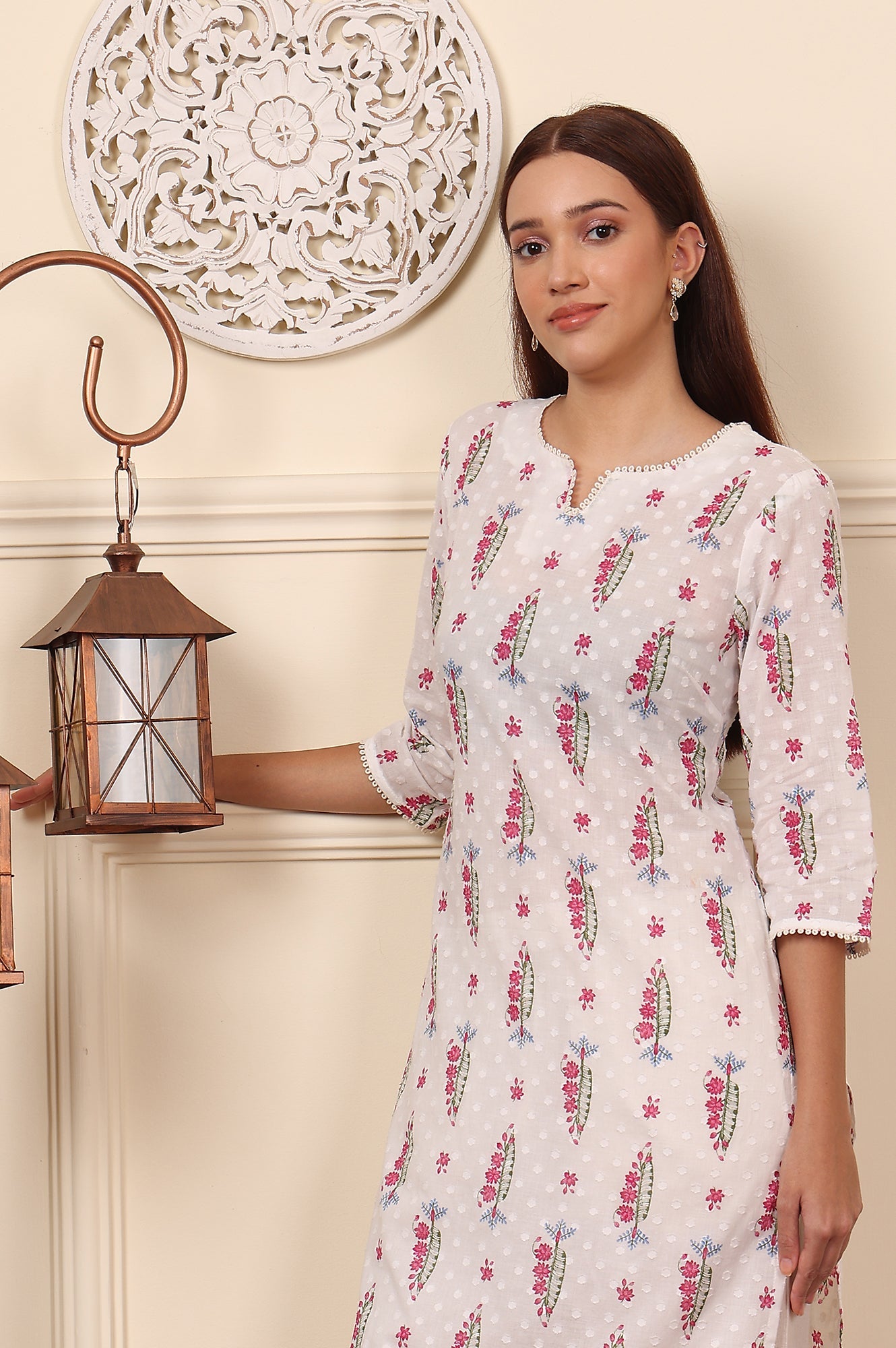 Off White Floral Lace Trim Straight Cotton Kurta
