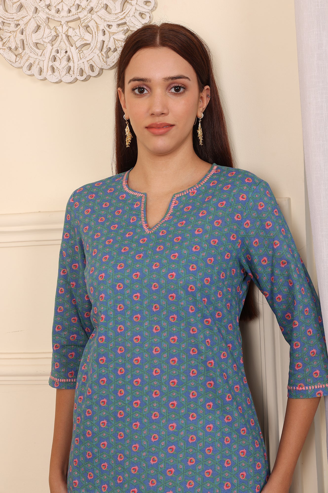 Blue Geometric Thread Work Straight Cotton Kurta