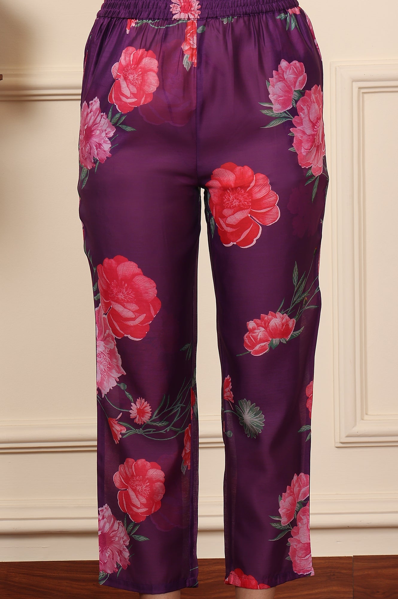https://cdn.shopify.com/s/files/1/0776/0419/2550/files/24AUWS11564-222404_8.jpg?v=1727067469