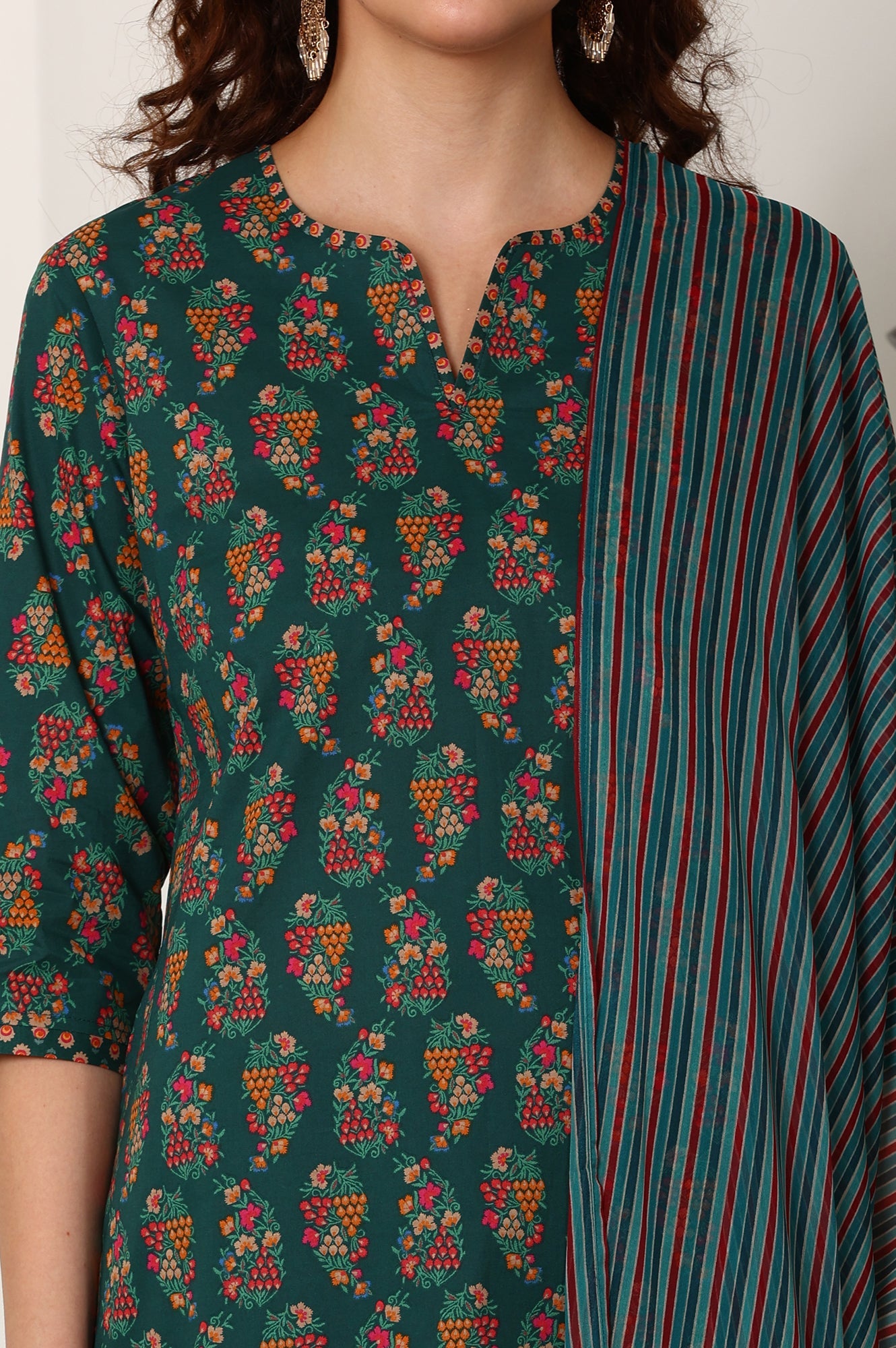 Bottle Green Floral Printed Pure Cotton Kurta, Pants And Dupatta Set