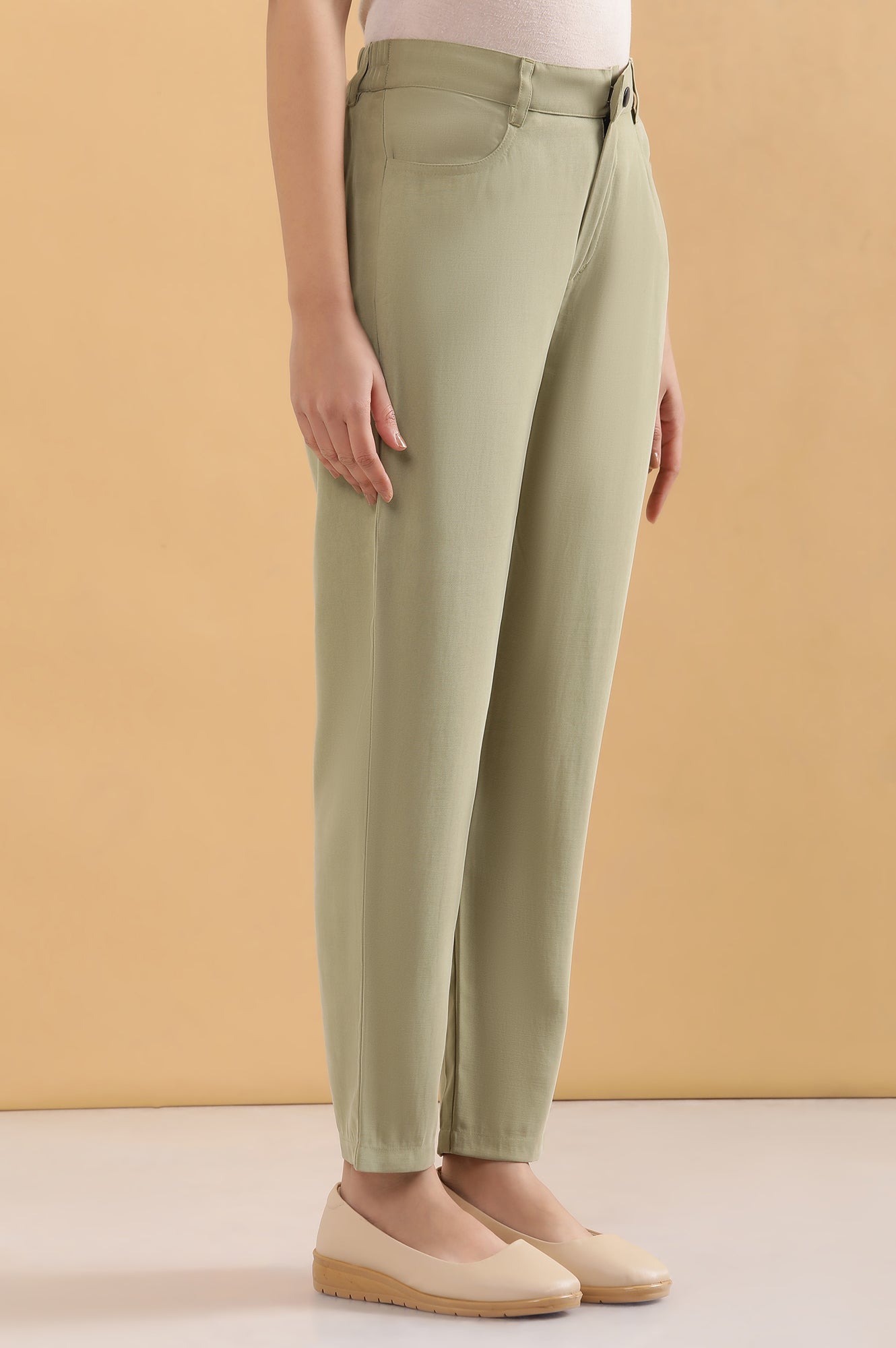 Green Solid Straight Fit Woven Pants With Belt Loops