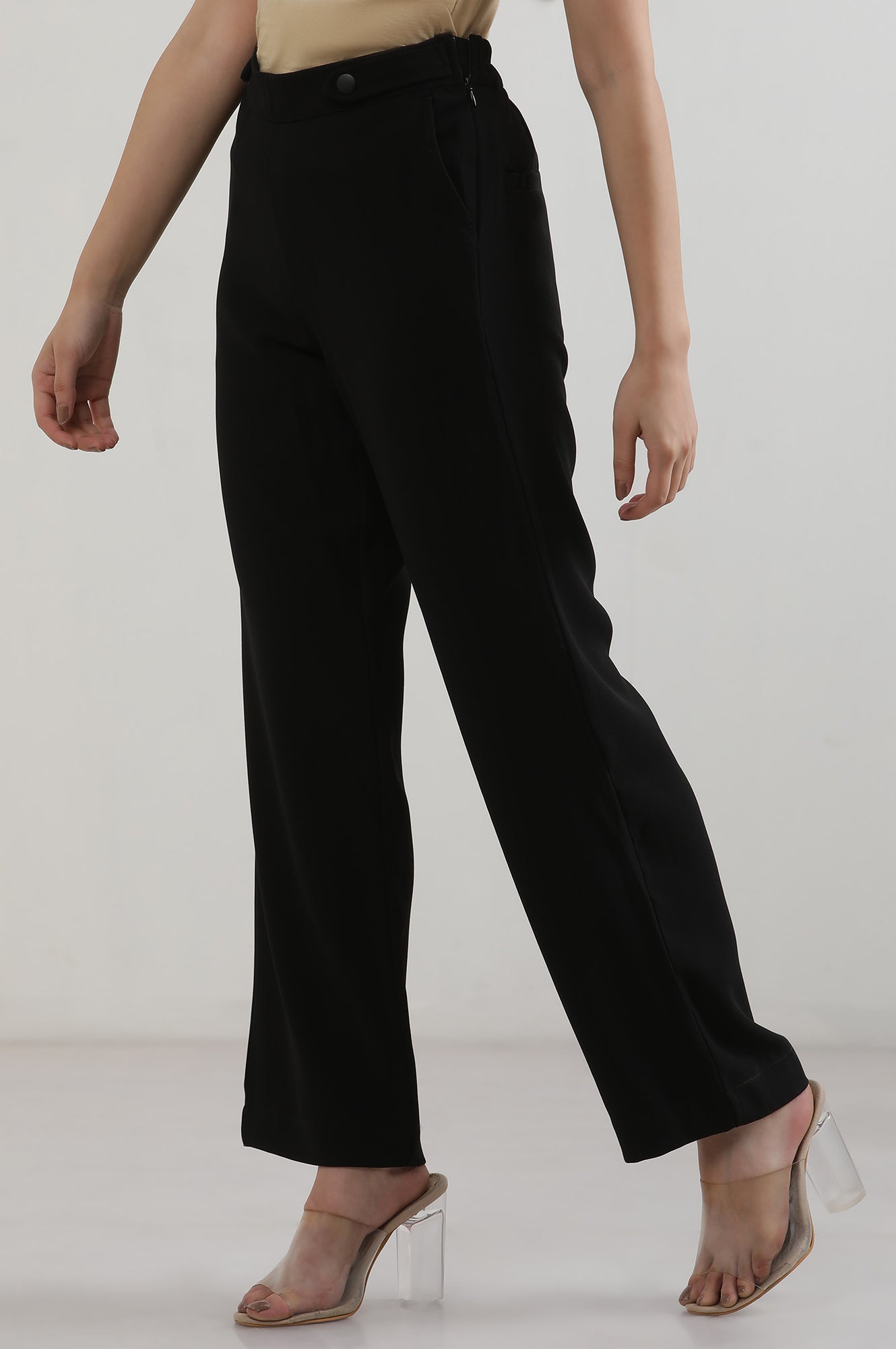 https://cdn.shopify.com/s/files/1/0776/0419/2550/files/24CRE60205-605631_3.jpg?v=1740047611