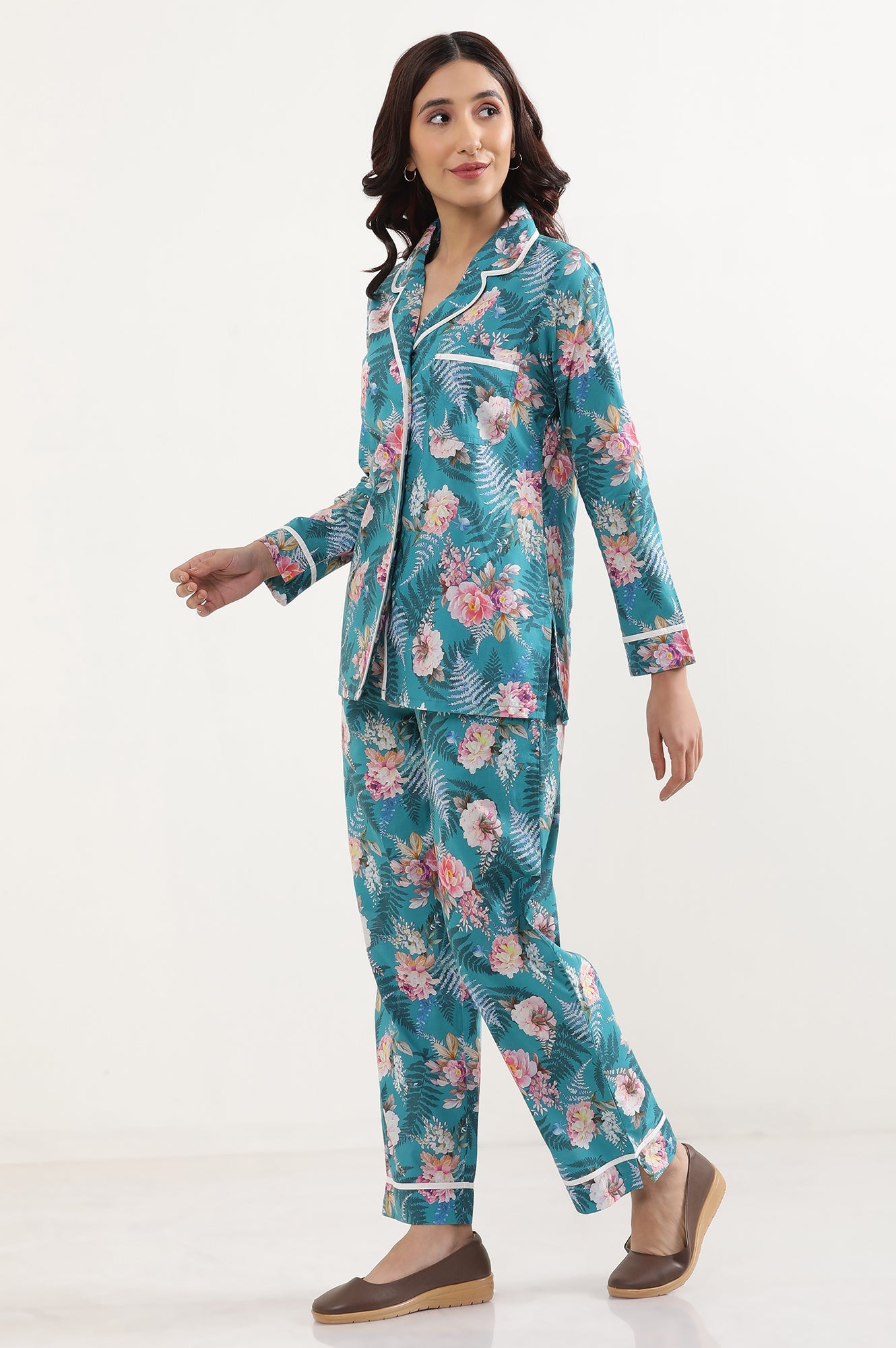 https://cdn.shopify.com/s/files/1/0776/0419/2550/files/24CRES30009-507811_3.jpg?v=1768565379