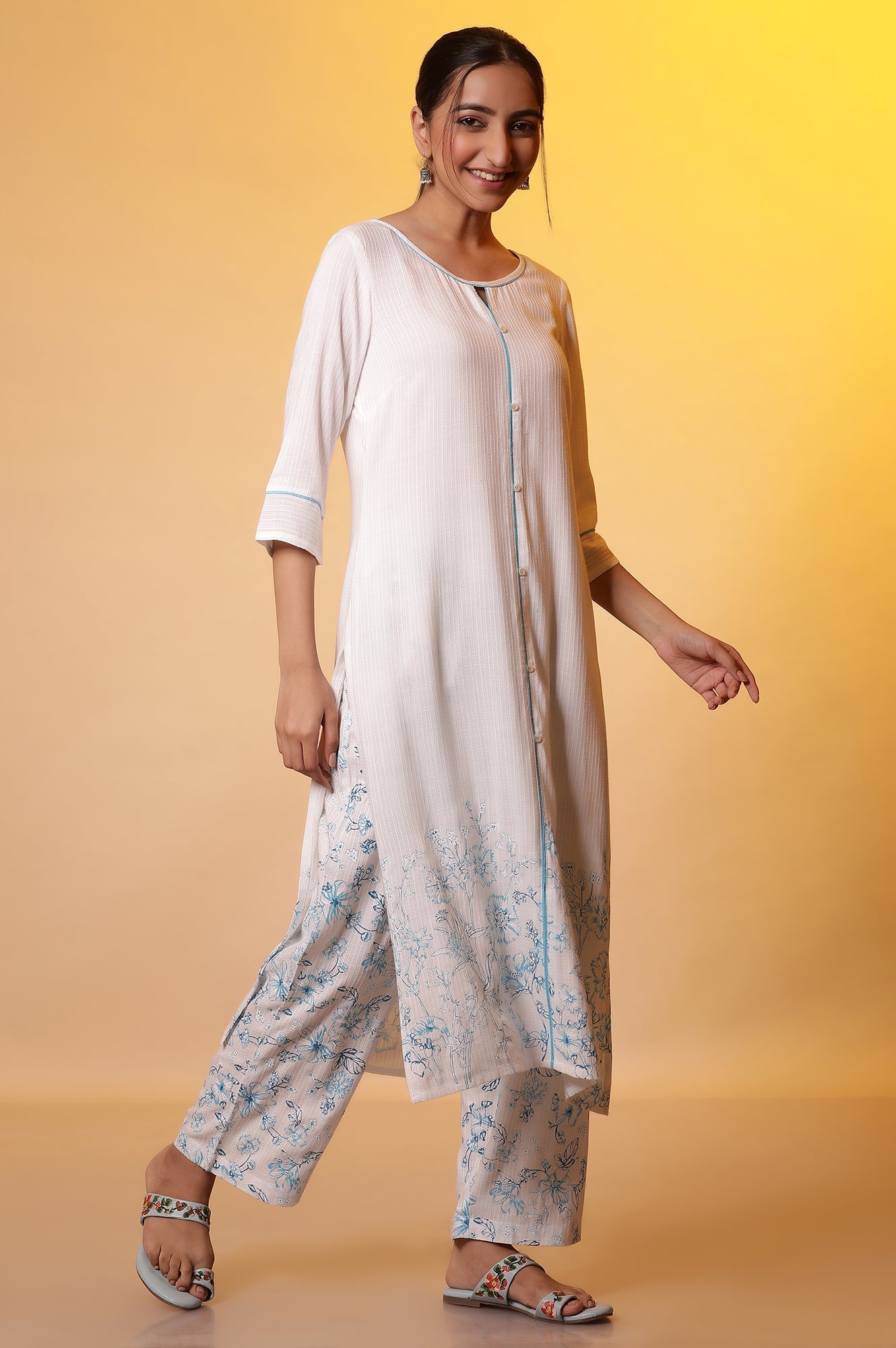 https://cdn.shopify.com/s/files/1/0776/0419/2550/files/24FEAS14789-507915_3.jpg?v=1769757249
