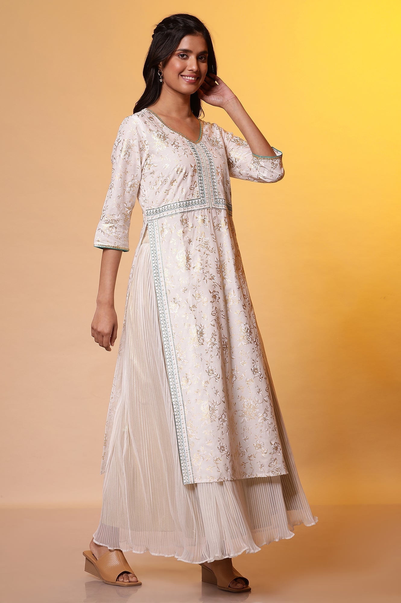 https://cdn.shopify.com/s/files/1/0776/0419/2550/files/24FEAS15042-507995_5.jpg?v=1769757235