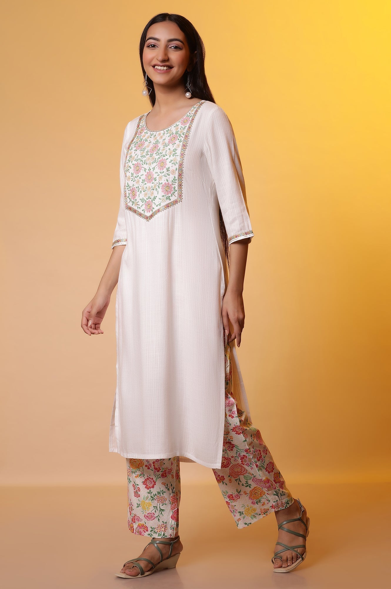 https://cdn.shopify.com/s/files/1/0776/0419/2550/files/24FEAS15129-606987_3.jpg?v=1769757139