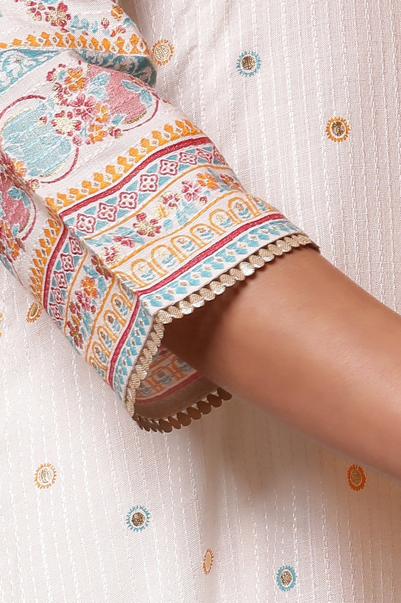 https://cdn.shopify.com/s/files/1/0776/0419/2550/files/24FEAS15133-507877_7.jpg?v=1769757231