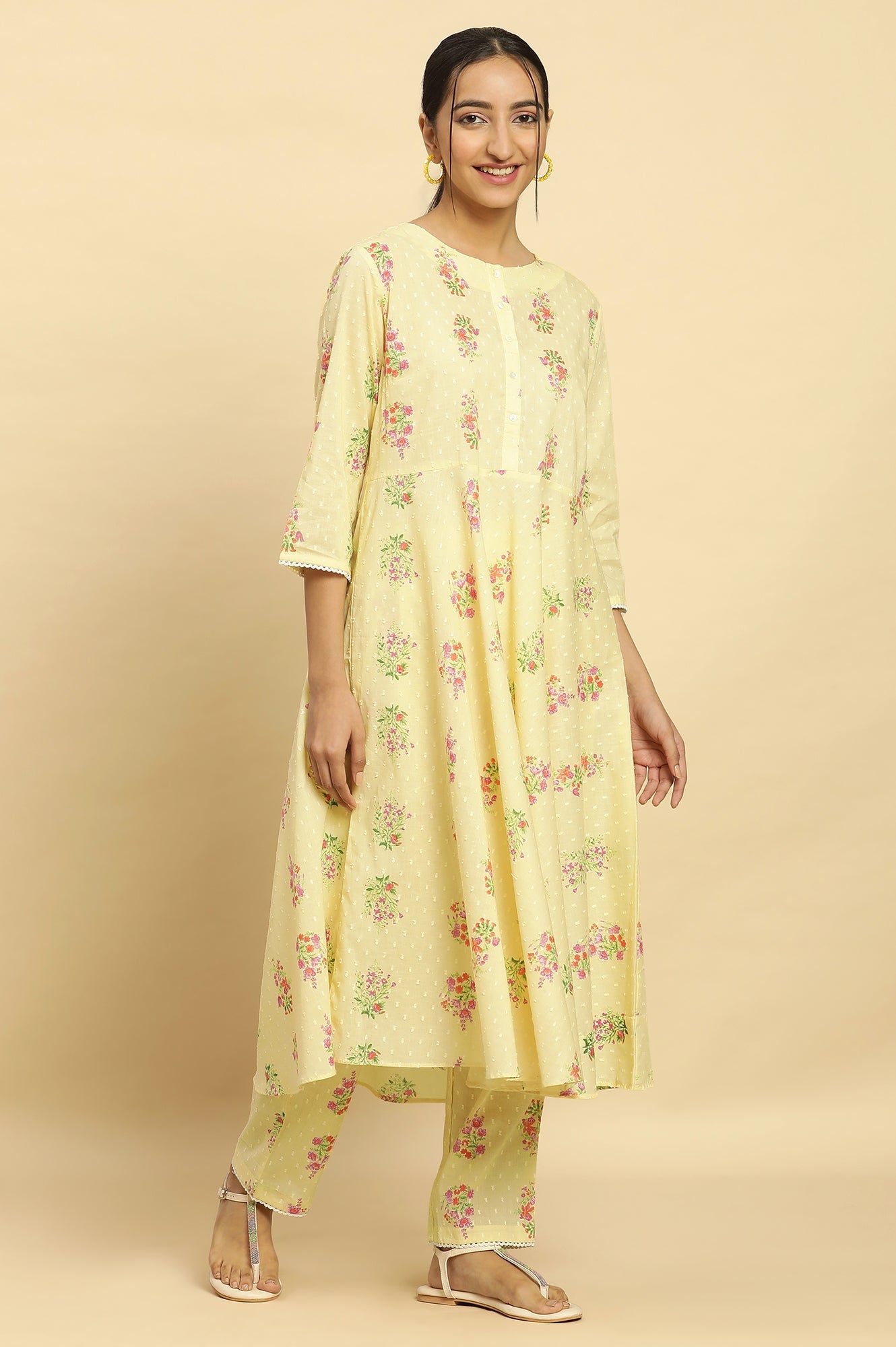 https://cdn.shopify.com/s/files/1/0776/0419/2550/files/24FESTWS10741-120461_5.jpg?v=1721927381