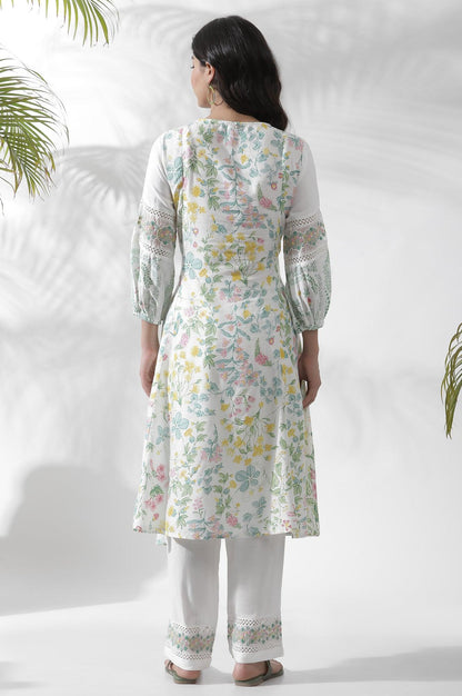 White A-Line Floral Printed Kurta - wforwoman