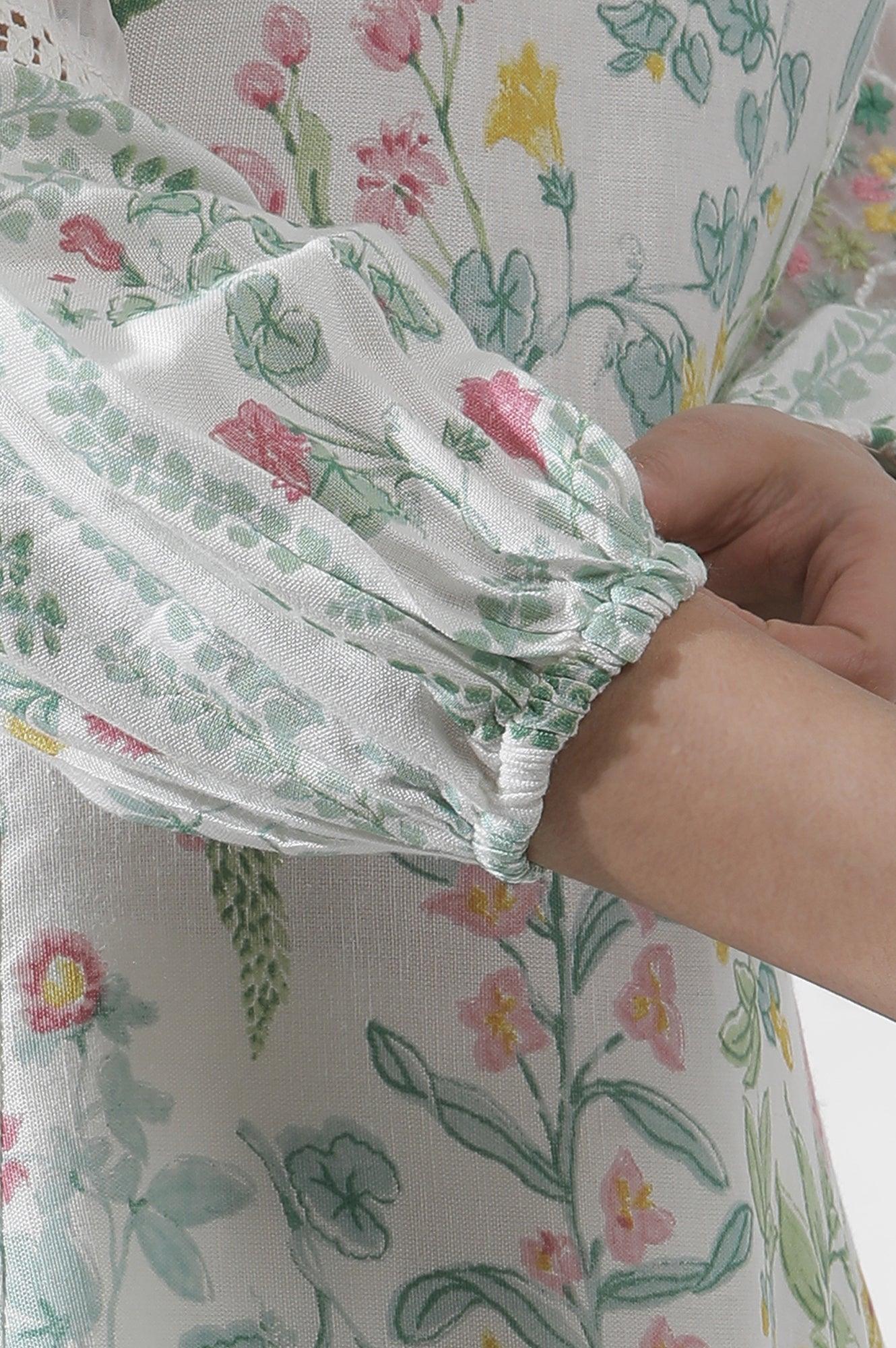 White A-Line Floral Printed Kurta - wforwoman