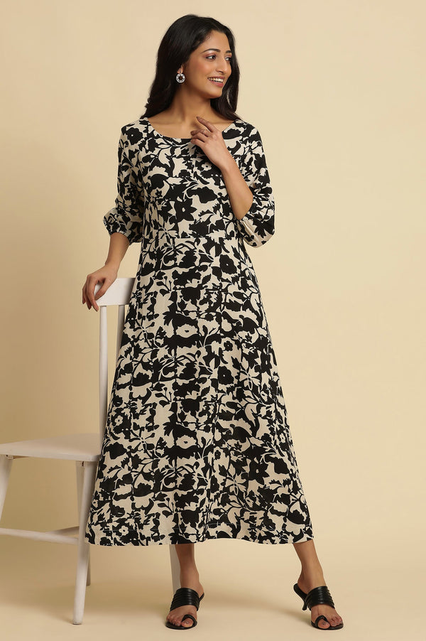Black and White Abstract Printed Cotton A-Line Western Dress
