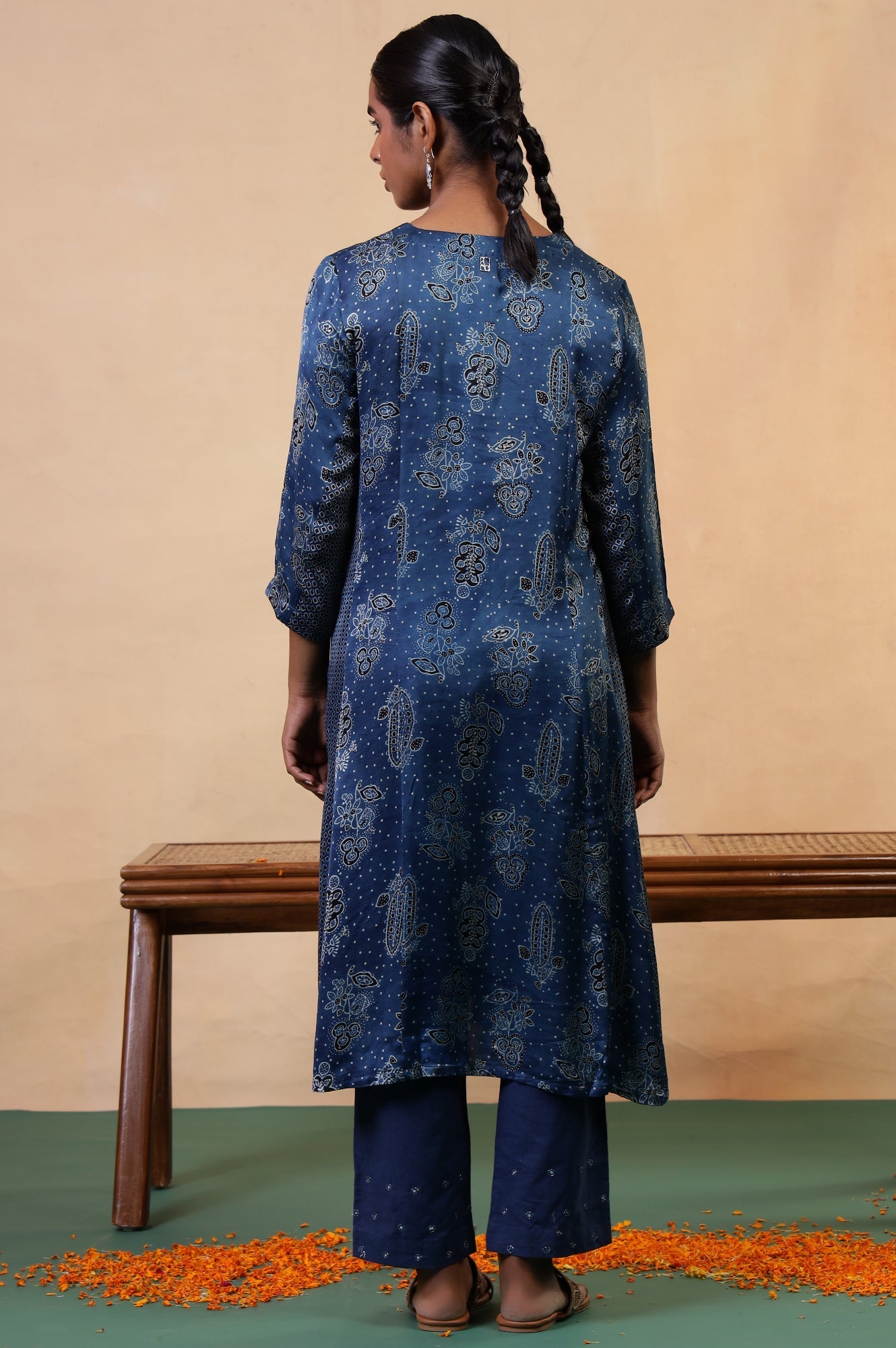 Folksong Indigo Floral Metallic Embroidered Viscose Flared Ajrakh Kurta_5