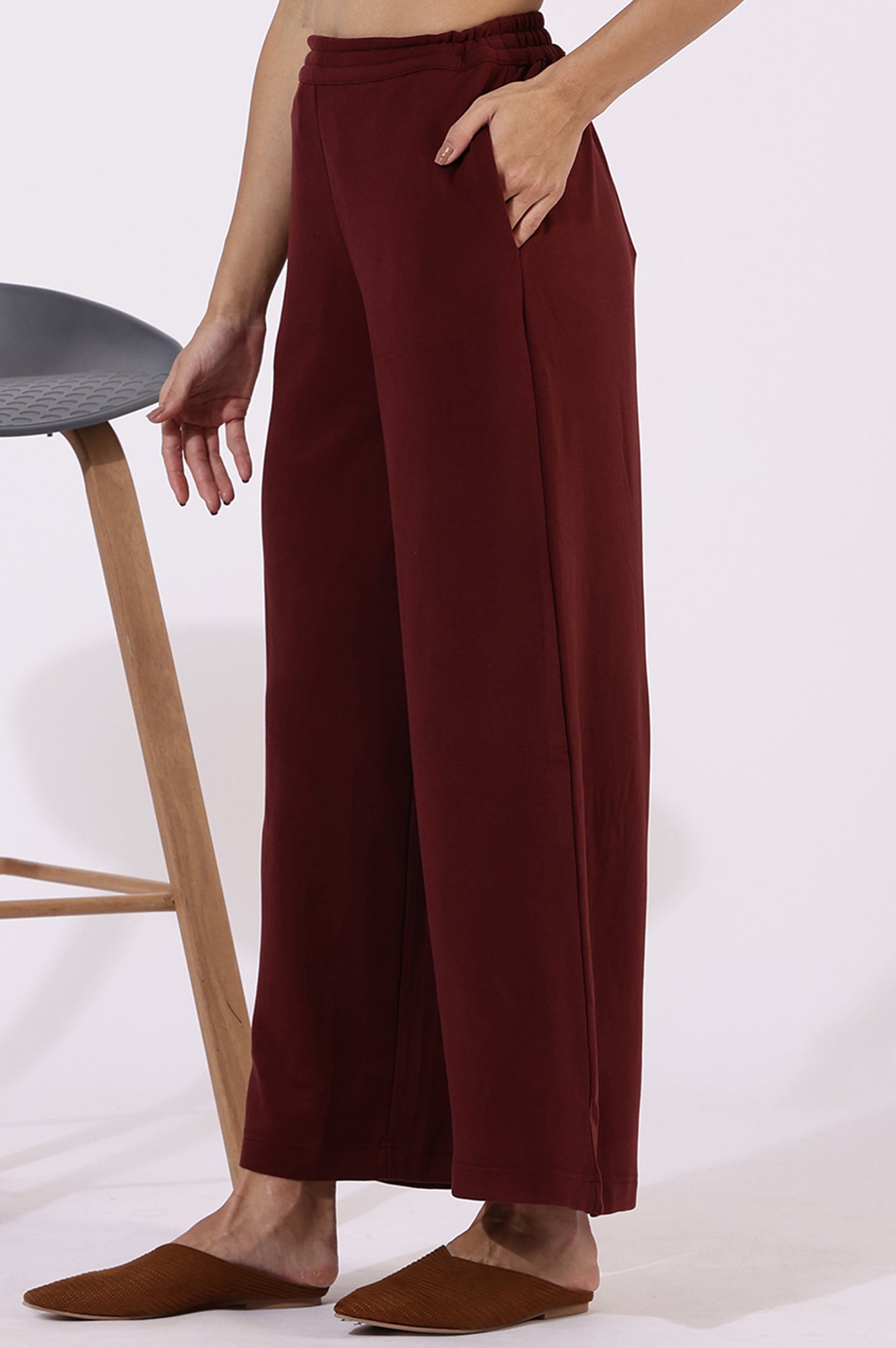 https://cdn.shopify.com/s/files/1/0776/0419/2550/files/24NOW63096-222287_3_b8f7b238-dd5b-4d4c-9b22-9d5b9534fab5.jpg?v=1764652171