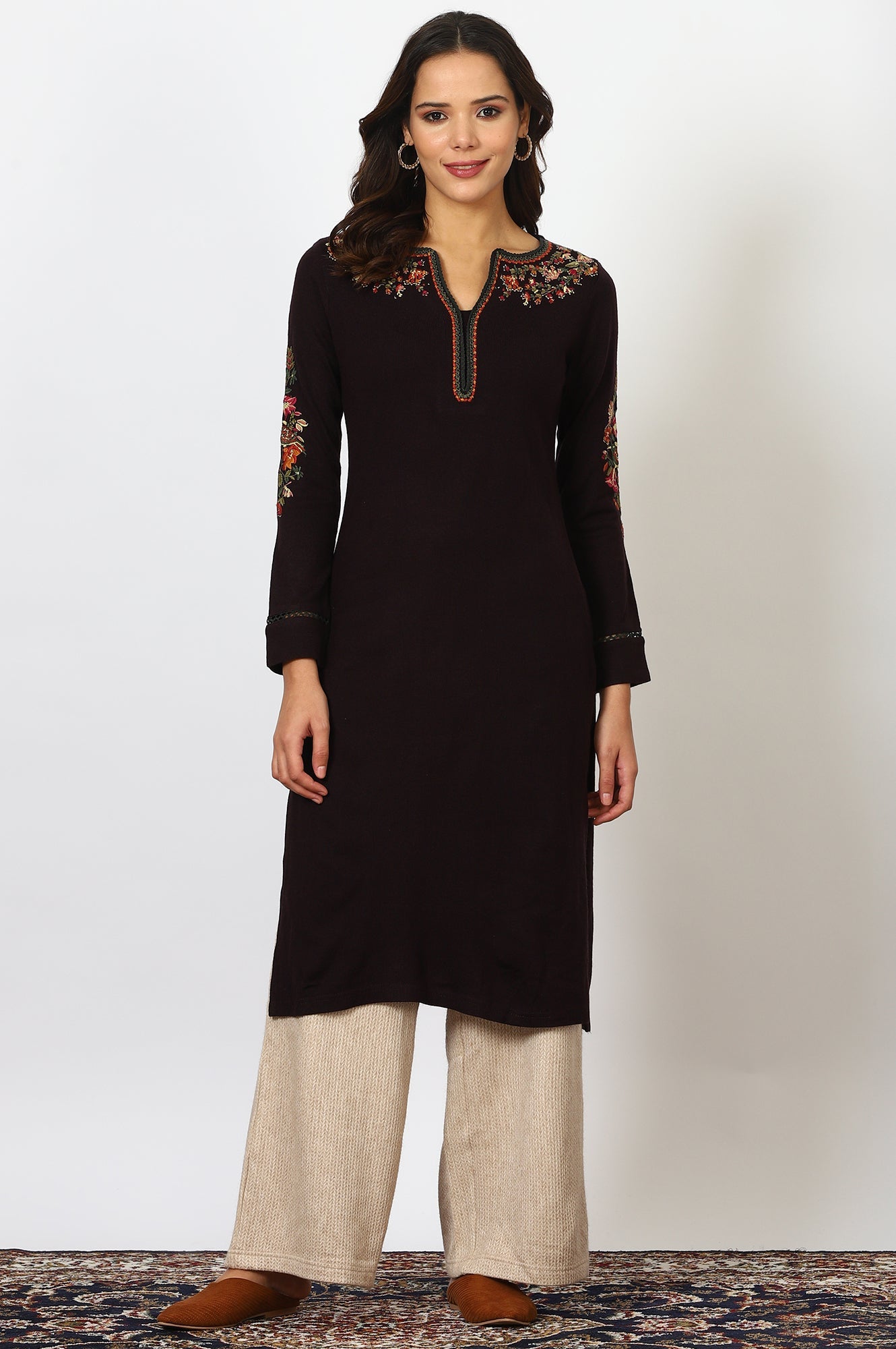 https://cdn.shopify.com/s/files/1/0776/0419/2550/files/24NOW63097-314020_5_3bb34a54-0d11-4da2-ad8c-bd321c886ac3.jpg?v=1764652170