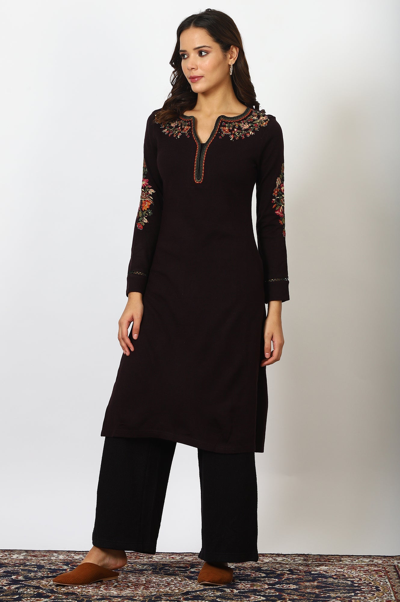 https://cdn.shopify.com/s/files/1/0776/0419/2550/files/24NOW63097-314154_5_2d8970bd-df53-4ddc-99d5-04f465e688fa.jpg?v=1764652171