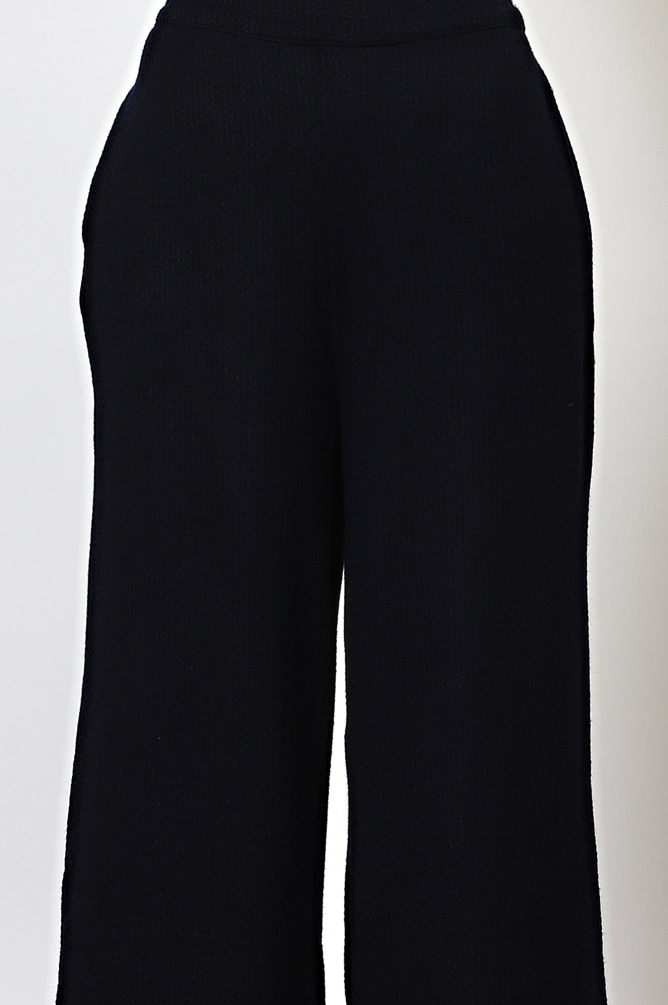 https://cdn.shopify.com/s/files/1/0776/0419/2550/files/24NOW63097-314155_6_ccd8882f-bc3b-4982-9ef9-5f98d26a2b0d.jpg?v=1764652171