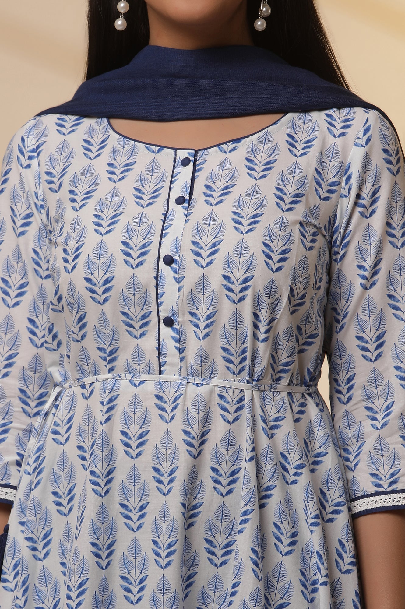 https://cdn.shopify.com/s/files/1/0776/0419/2550/files/24ONAS14418-506850_6.jpg?v=1769761674