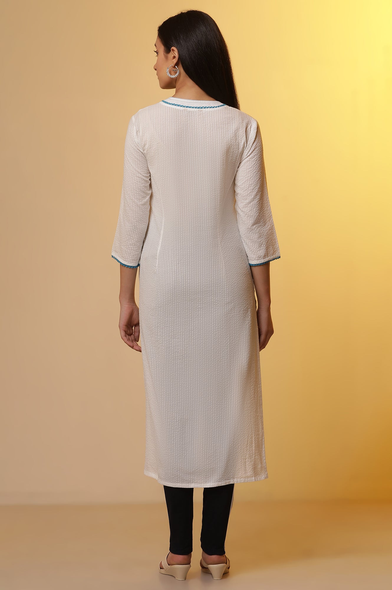 https://cdn.shopify.com/s/files/1/0776/0419/2550/files/24ONAS14493-507266_4.jpg?v=1769757403