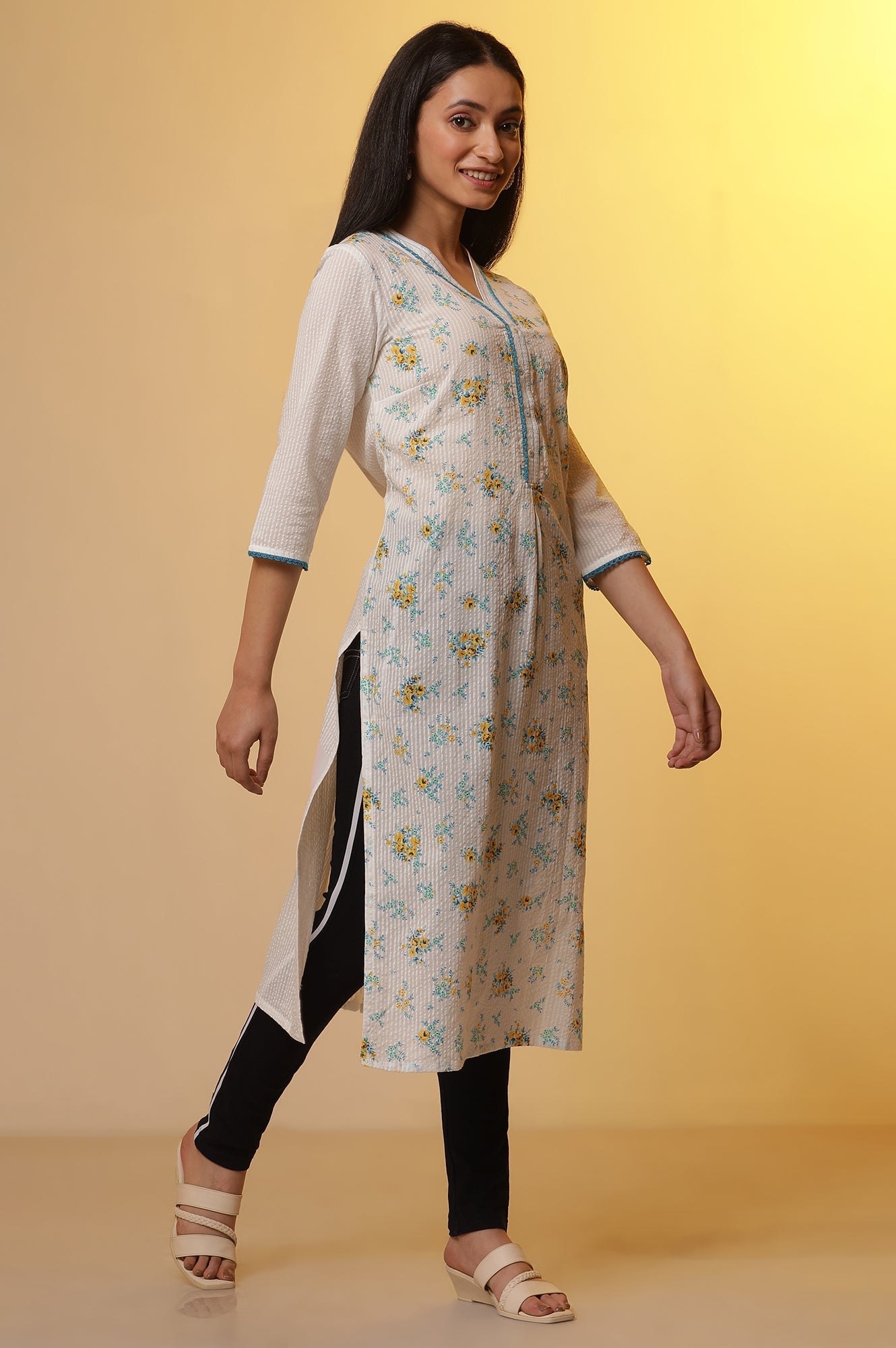 https://cdn.shopify.com/s/files/1/0776/0419/2550/files/24ONAS14493-507266_5.jpg?v=1769757403