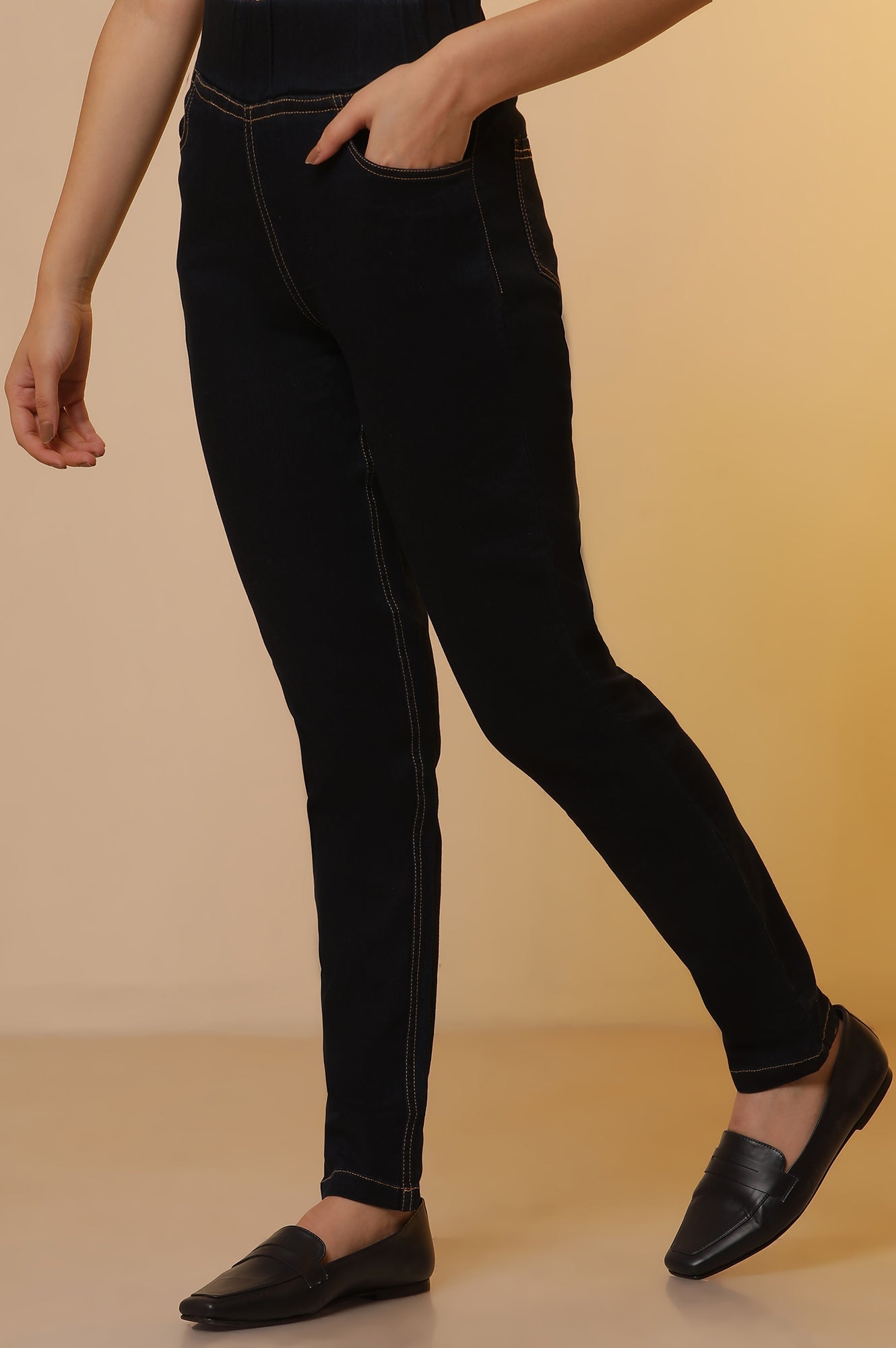 https://cdn.shopify.com/s/files/1/0776/0419/2550/files/24ONAS30325-605265_9.jpg?v=1769757840