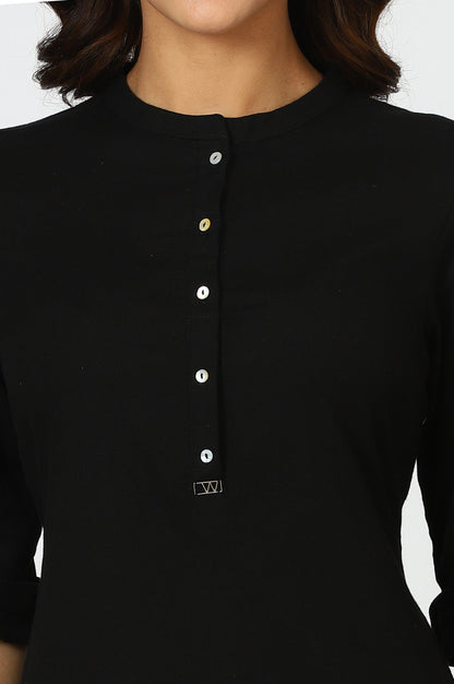 Black Solid Straight Cotton Kurta