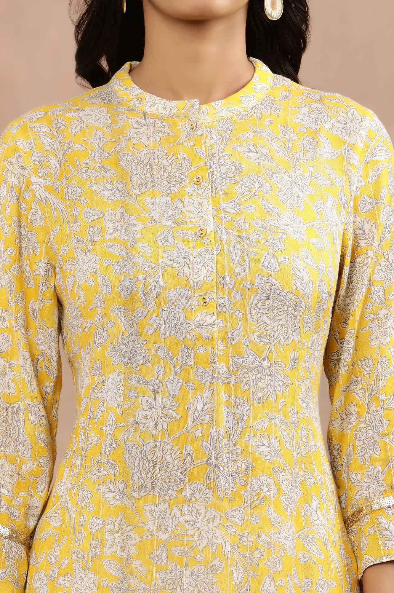 https://cdn.shopify.com/s/files/1/0776/0419/2550/files/24ONWS10163-122806_6.jpg?v=1721927357