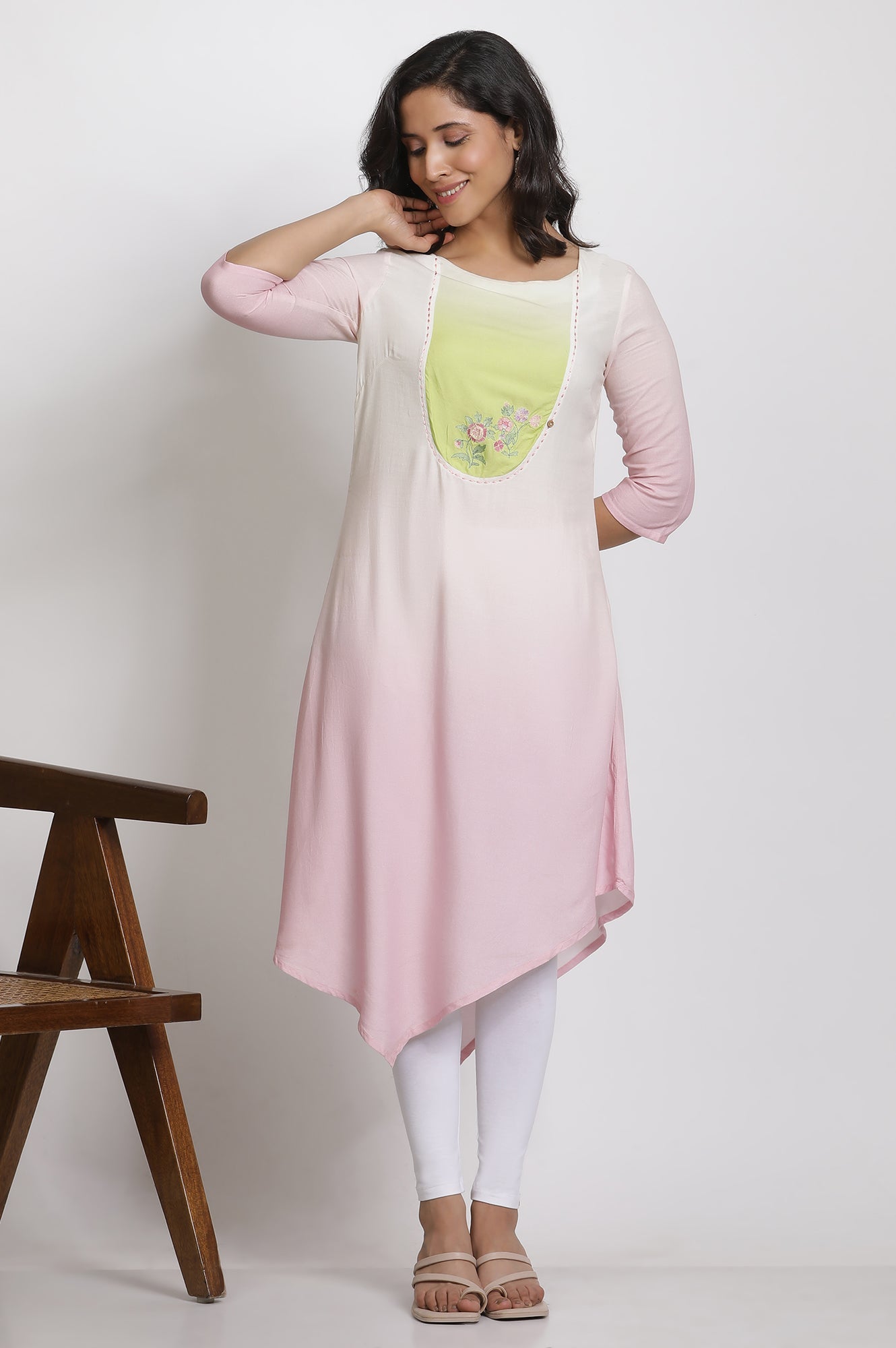 https://cdn.shopify.com/s/files/1/0776/0419/2550/files/24ONWS13557-114370_1.jpg?v=1722144370