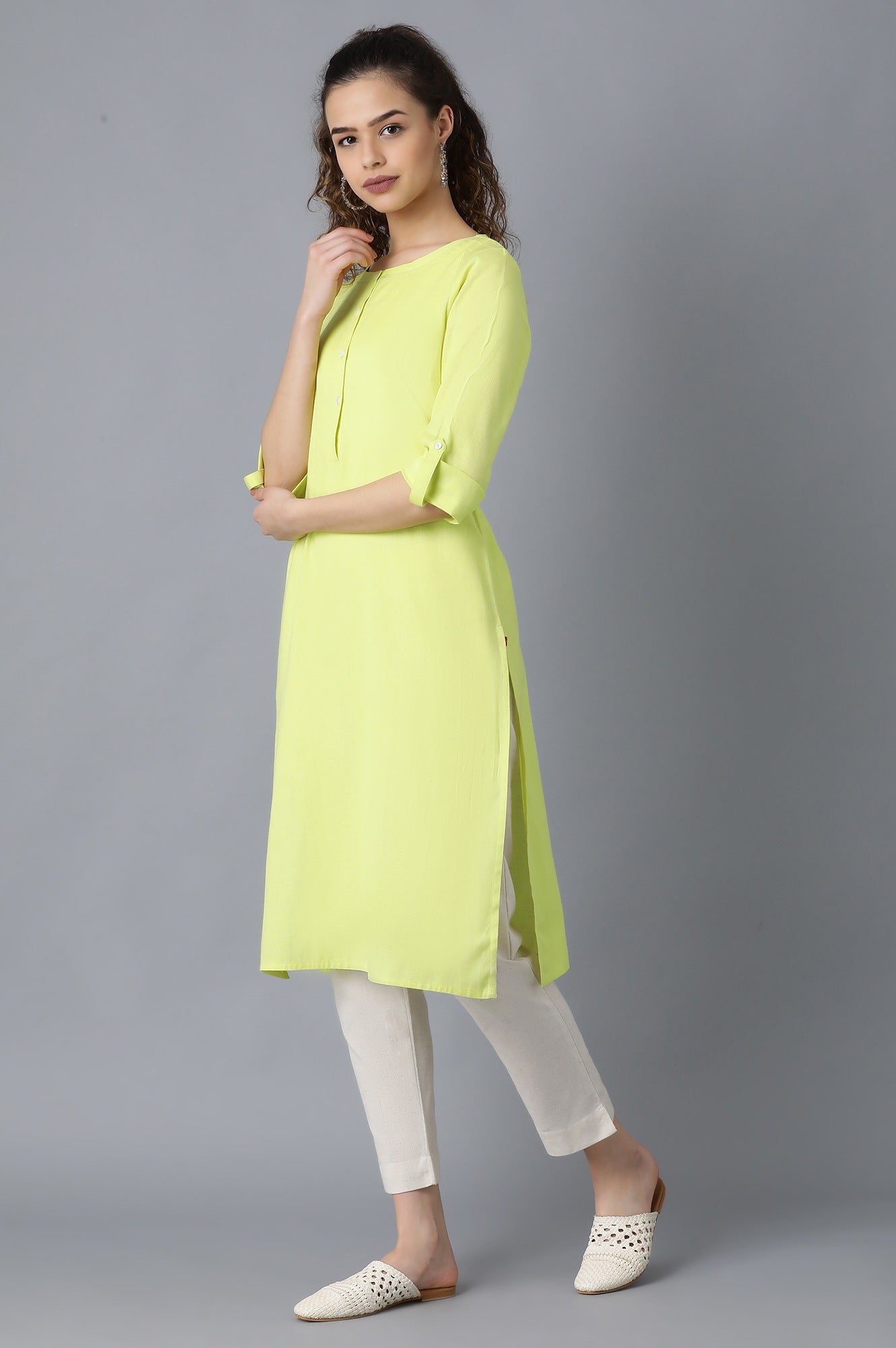 Yellow And Green Solid Thread Work Straight Cotton Flax Kurta Combo - wforwoman