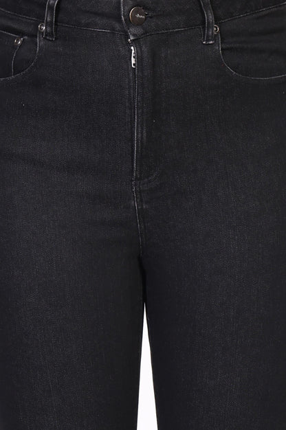 Black Solid Straight Denim Jeans
