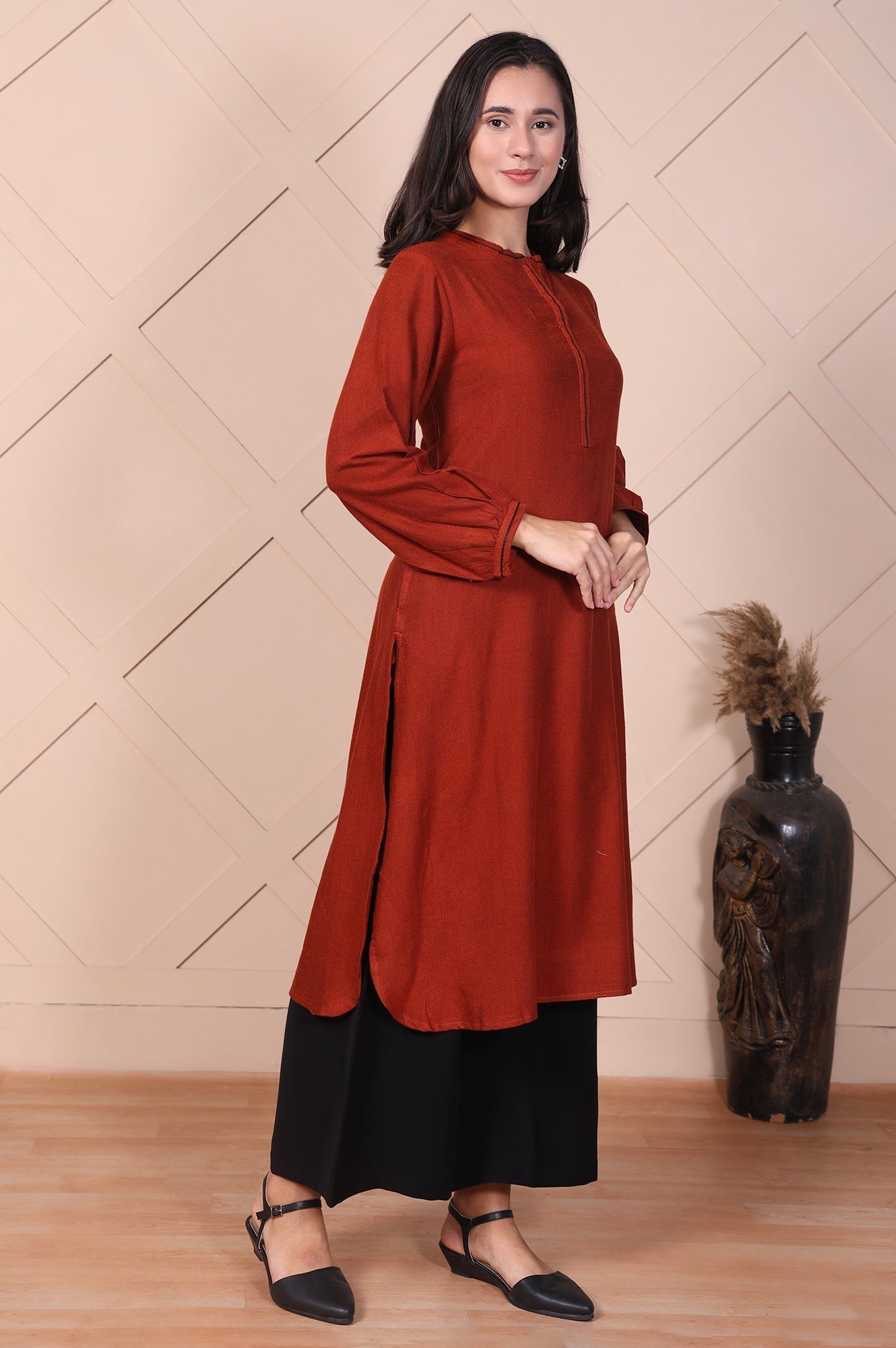https://cdn.shopify.com/s/files/1/0776/0419/2550/files/A16202-705779_6.jpg?v=1769689132