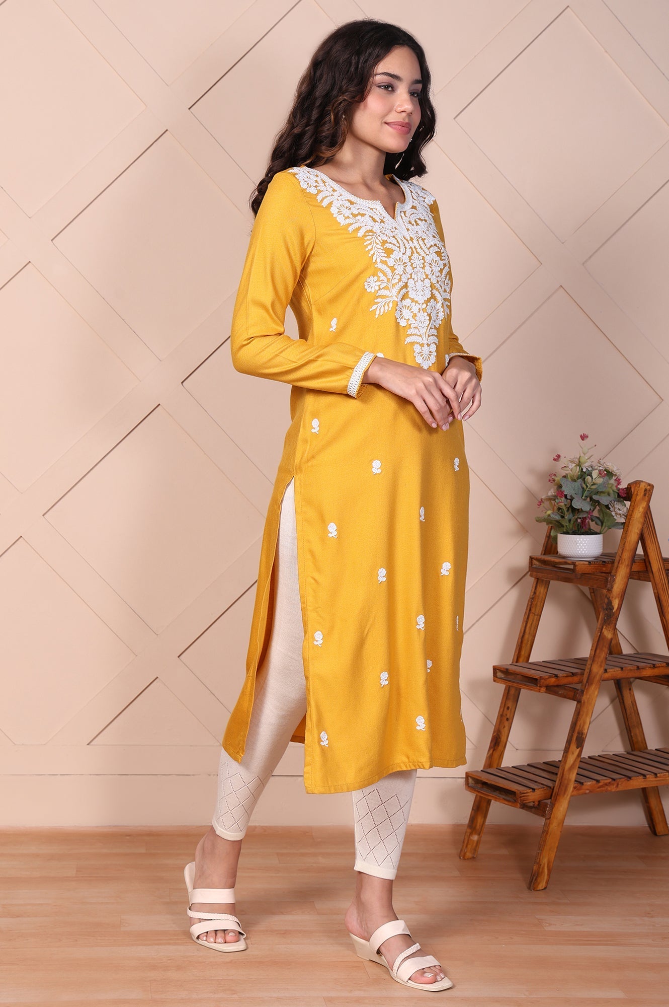 https://cdn.shopify.com/s/files/1/0776/0419/2550/files/A16228-608544_6.jpg?v=1769765180