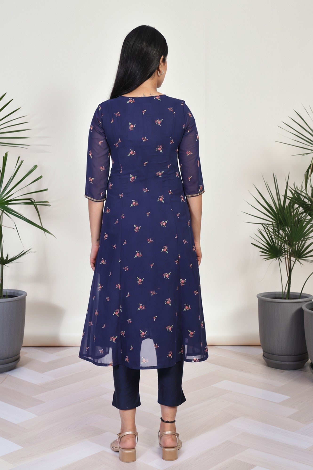 https://cdn.shopify.com/s/files/1/0776/0419/2550/files/A16362-508359_5.jpg?v=1769765522