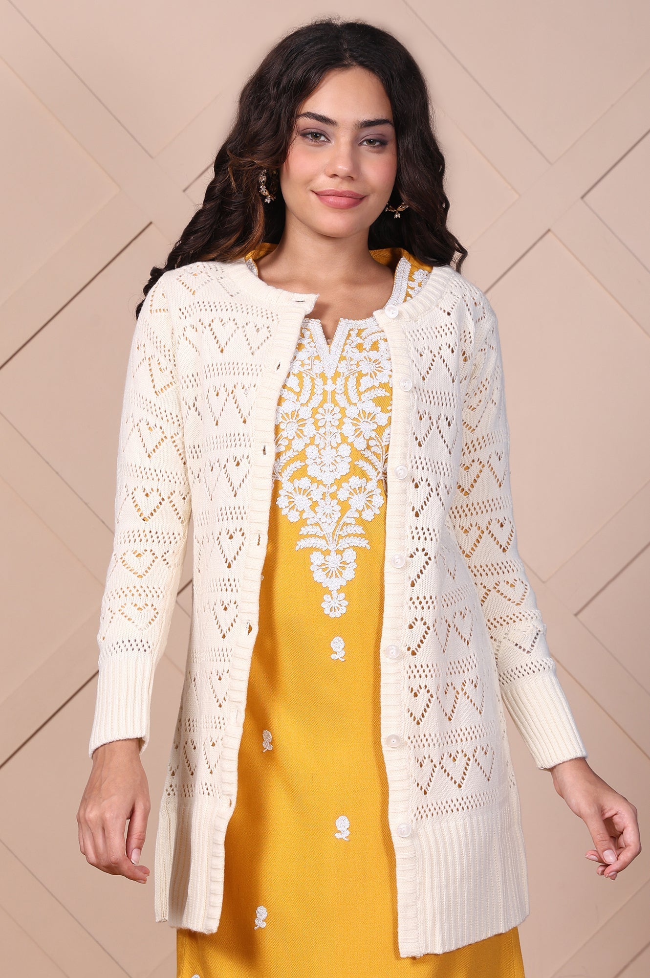 https://cdn.shopify.com/s/files/1/0776/0419/2550/files/A40103-603103_2.jpg?v=1769765287