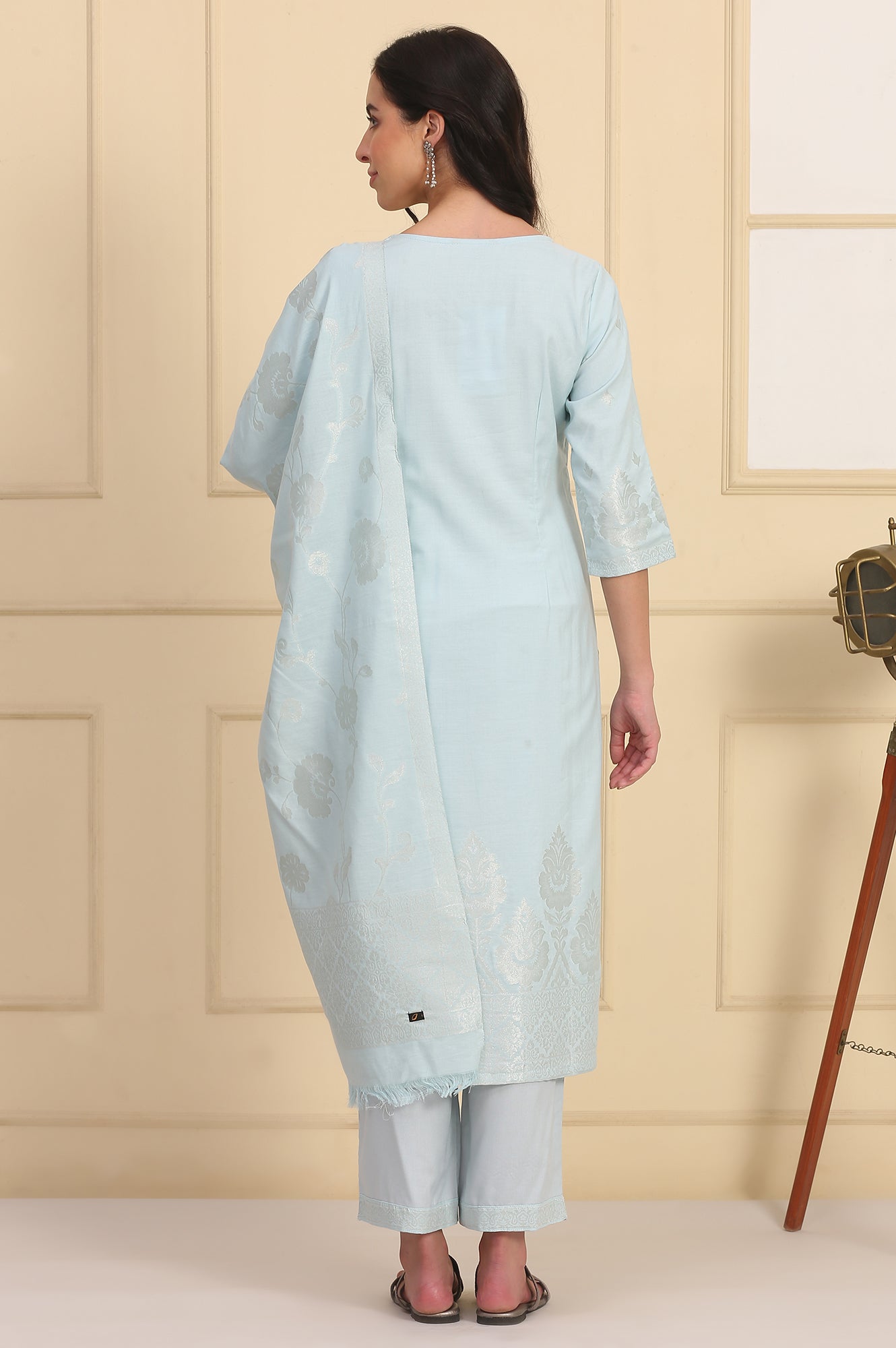 https://cdn.shopify.com/s/files/1/0776/0419/2550/files/AD15653-705555_5.jpg?v=1769763392