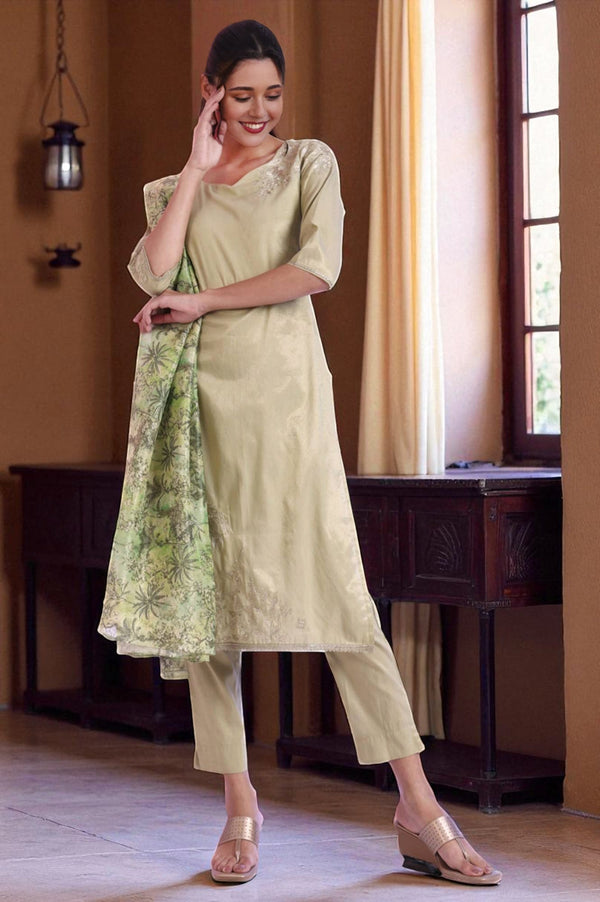 Aurelia Green Embroidered Blend Straight Kurta with Trousers & Dupatta Set