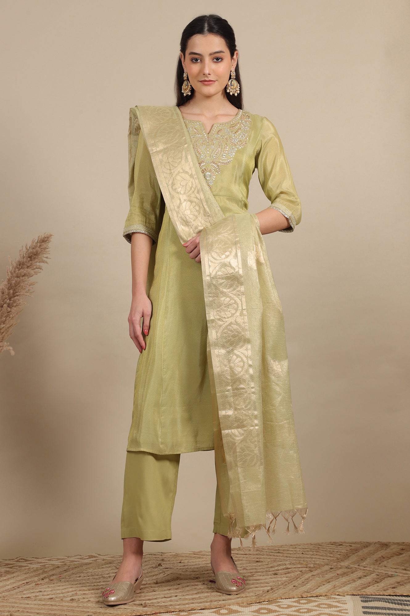 https://cdn.shopify.com/s/files/1/0776/0419/2550/files/AS15776-E608217_2.jpg?v=1769763713