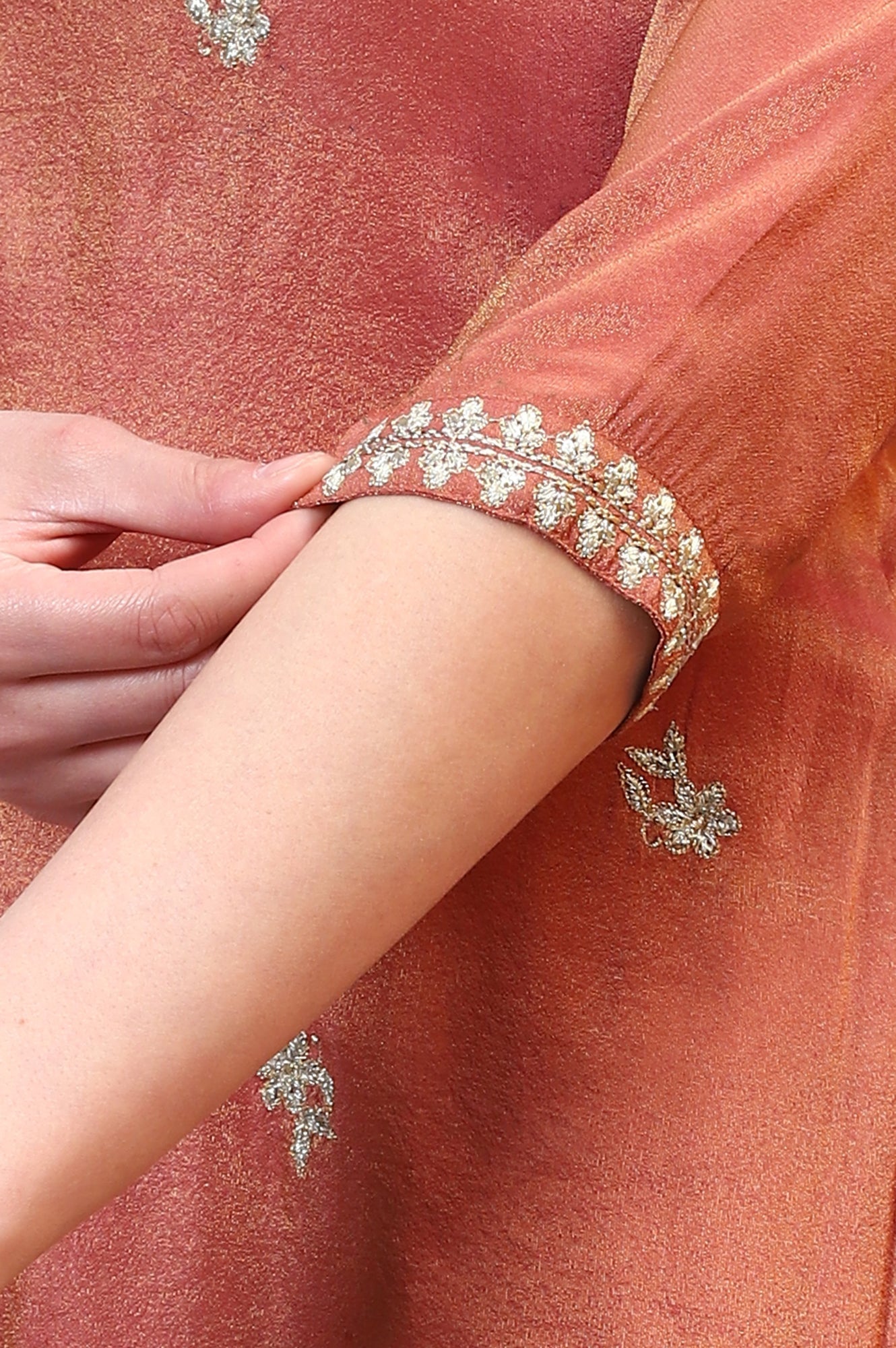 https://cdn.shopify.com/s/files/1/0776/0419/2550/files/AS15777-E608213_7_a0884be8-b5dd-4292-a87c-3d36f7e89bec.jpg?v=1769762966
