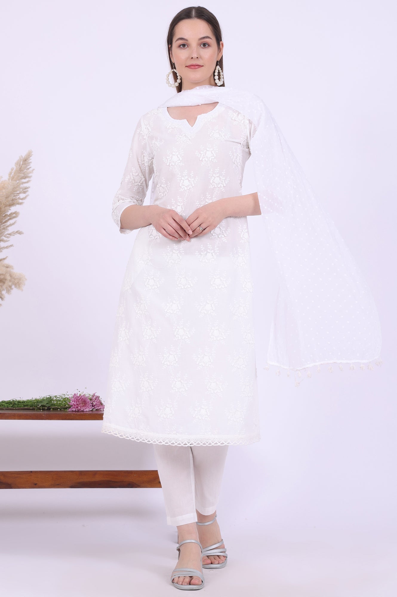 https://cdn.shopify.com/s/files/1/0776/0419/2550/files/AS15782-E608028_2.jpg?v=1769762516