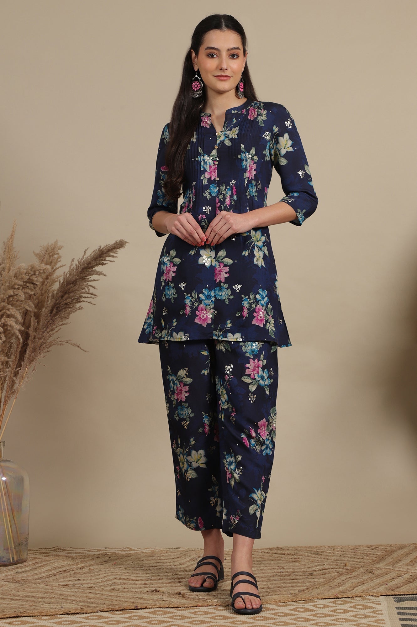 https://cdn.shopify.com/s/files/1/0776/0419/2550/files/AS15839-509272_1.jpg?v=1769763788