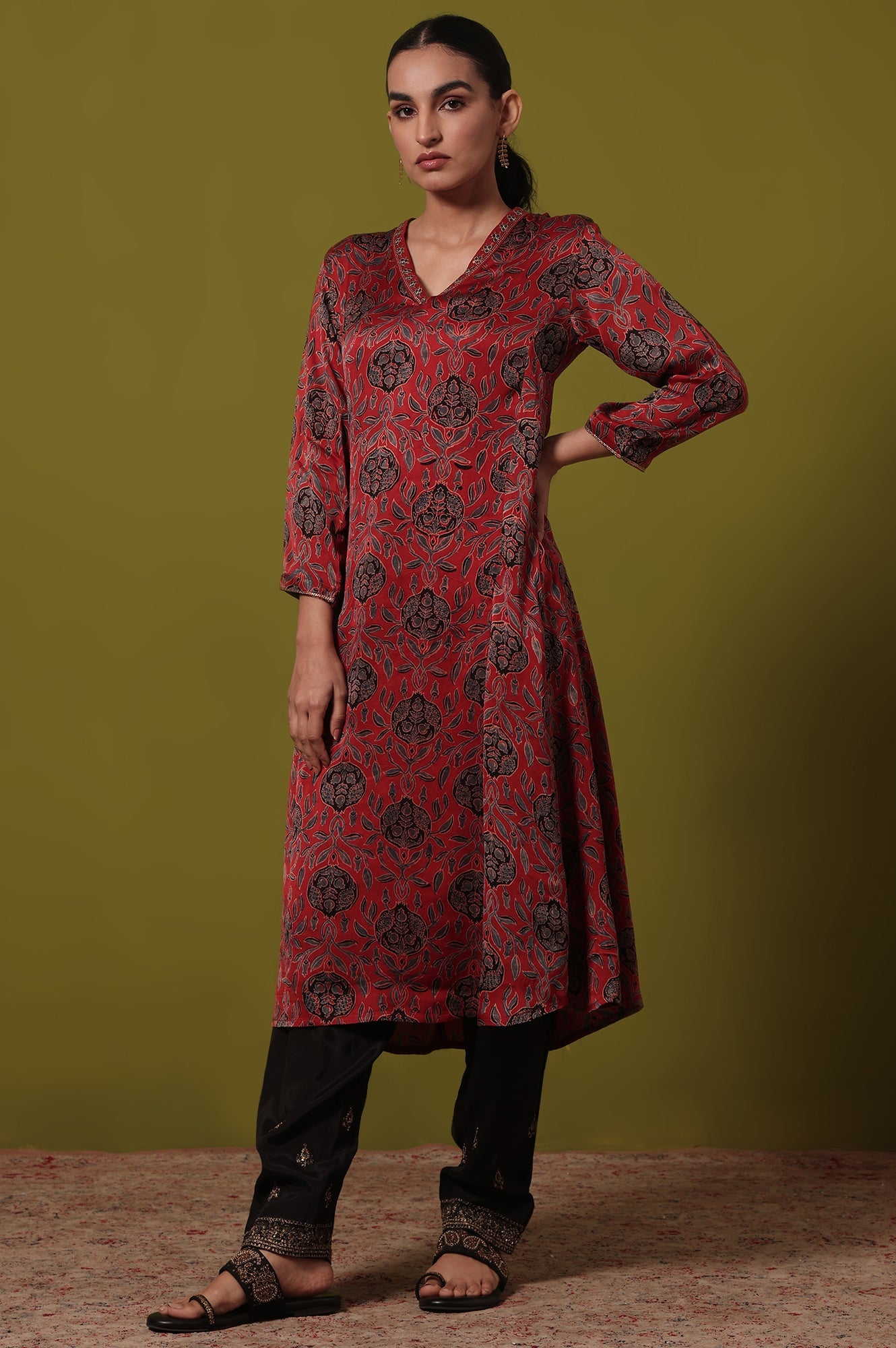 https://cdn.shopify.com/s/files/1/0776/0419/2550/files/F12019-911521_4.jpg?v=1756280297