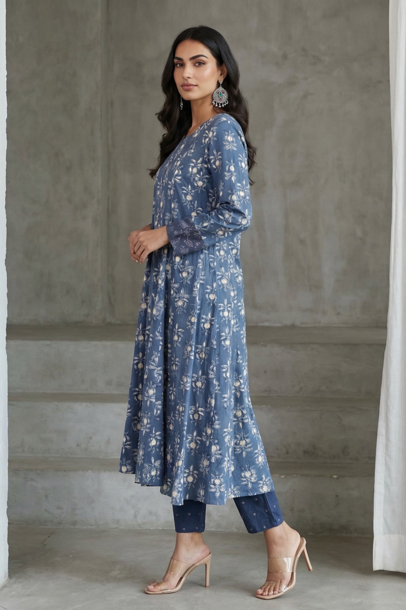 https://cdn.shopify.com/s/files/1/0776/0419/2550/files/F12250-911840_4.jpg?v=1775649086