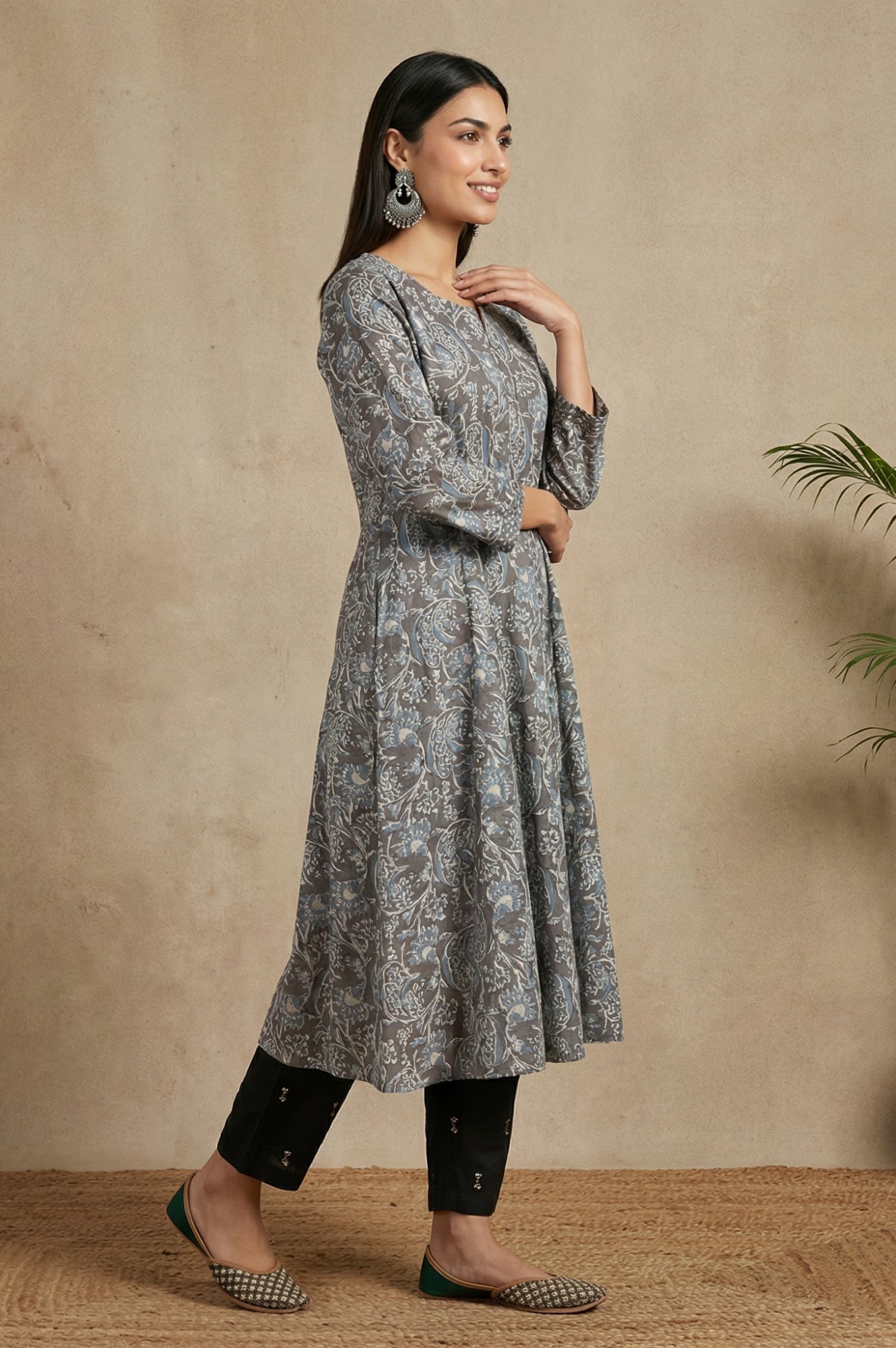 https://cdn.shopify.com/s/files/1/0776/0419/2550/files/F12274-911951C_6.jpg?v=1773656853