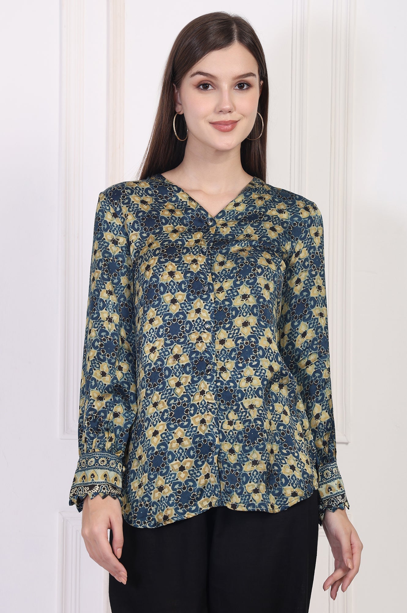 https://cdn.shopify.com/s/files/1/0776/0419/2550/files/F31347-912011_2.jpg?v=1761281173