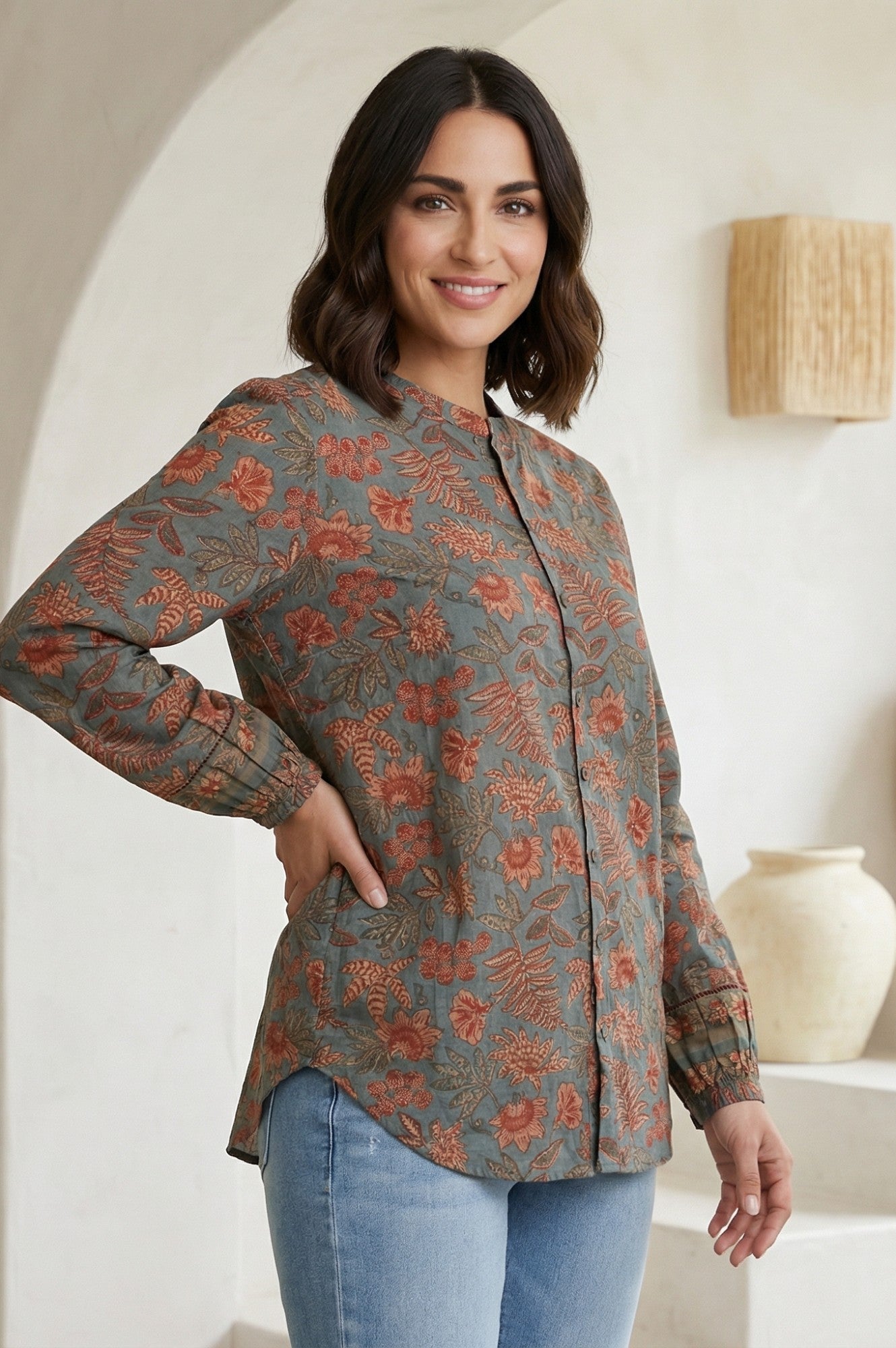 https://cdn.shopify.com/s/files/1/0776/0419/2550/files/F31386-911966B_6.jpg?v=1767868560