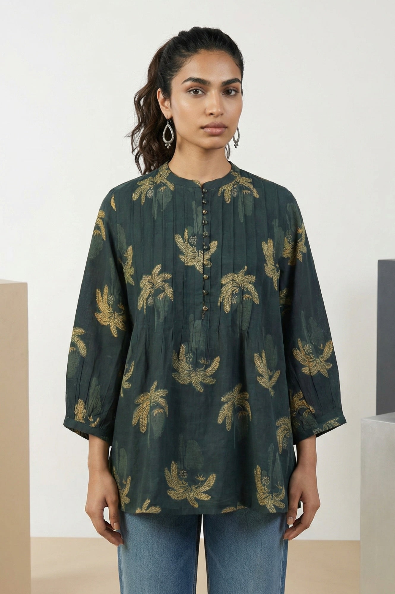 https://cdn.shopify.com/s/files/1/0776/0419/2550/files/F31402-911864B_1.jpg?v=1770798395