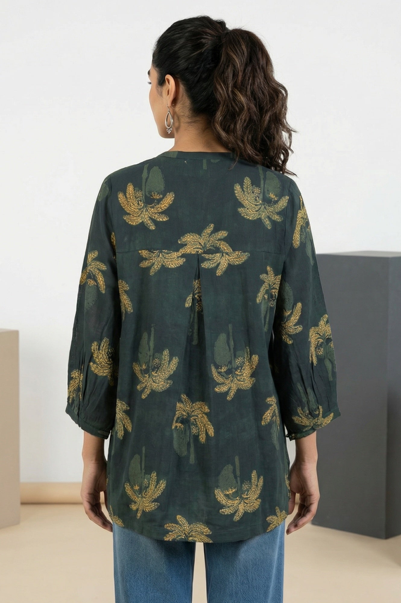 https://cdn.shopify.com/s/files/1/0776/0419/2550/files/F31402-911864B_4.jpg?v=1770798395