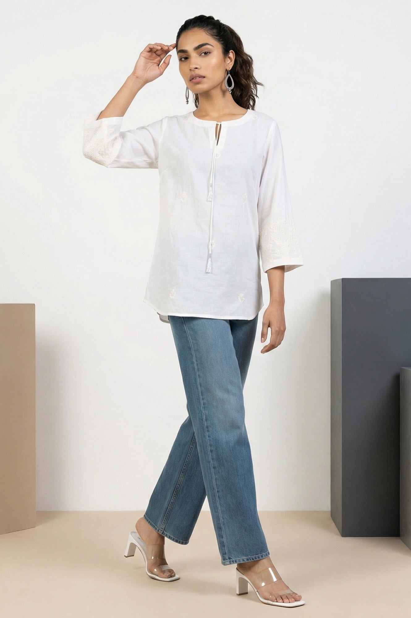 https://cdn.shopify.com/s/files/1/0776/0419/2550/files/F31418-921462_2.jpg?v=1770798395
