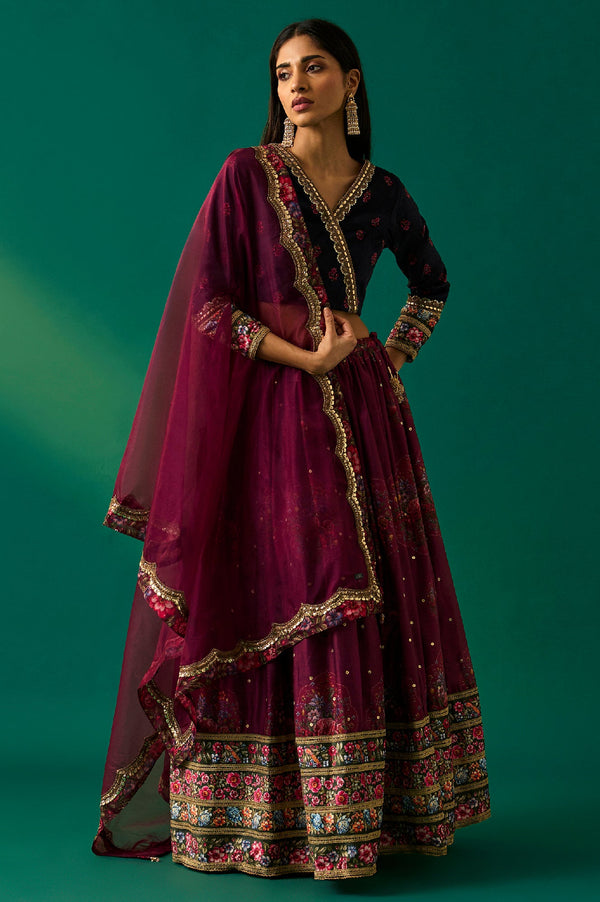 Purple Floral Embroidered Winter Velvet Blouse with Skirt and Dupatta Set
