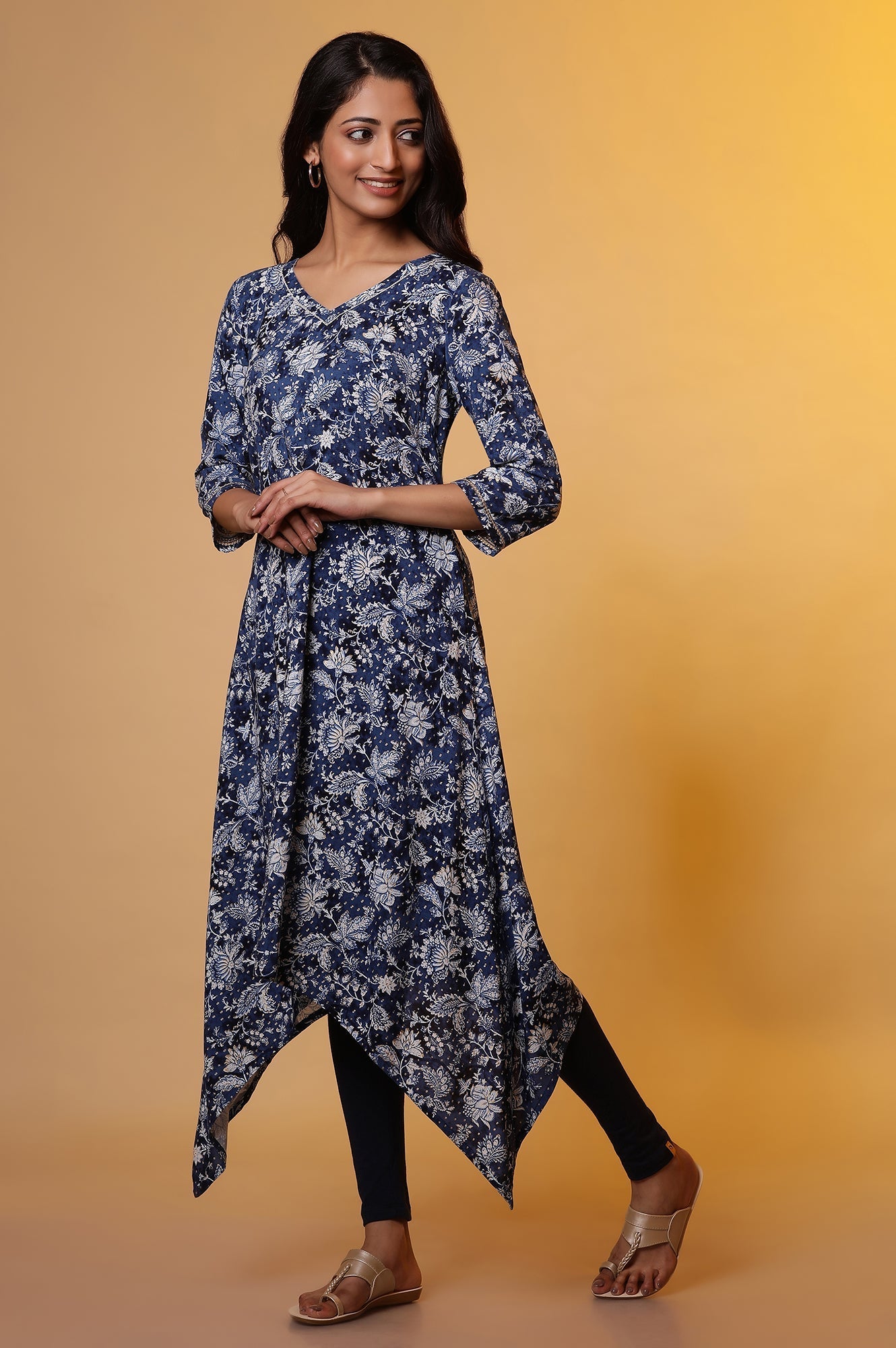 https://cdn.shopify.com/s/files/1/0776/0419/2550/files/VCSTB2A-10063_3.jpg?v=1769763293
