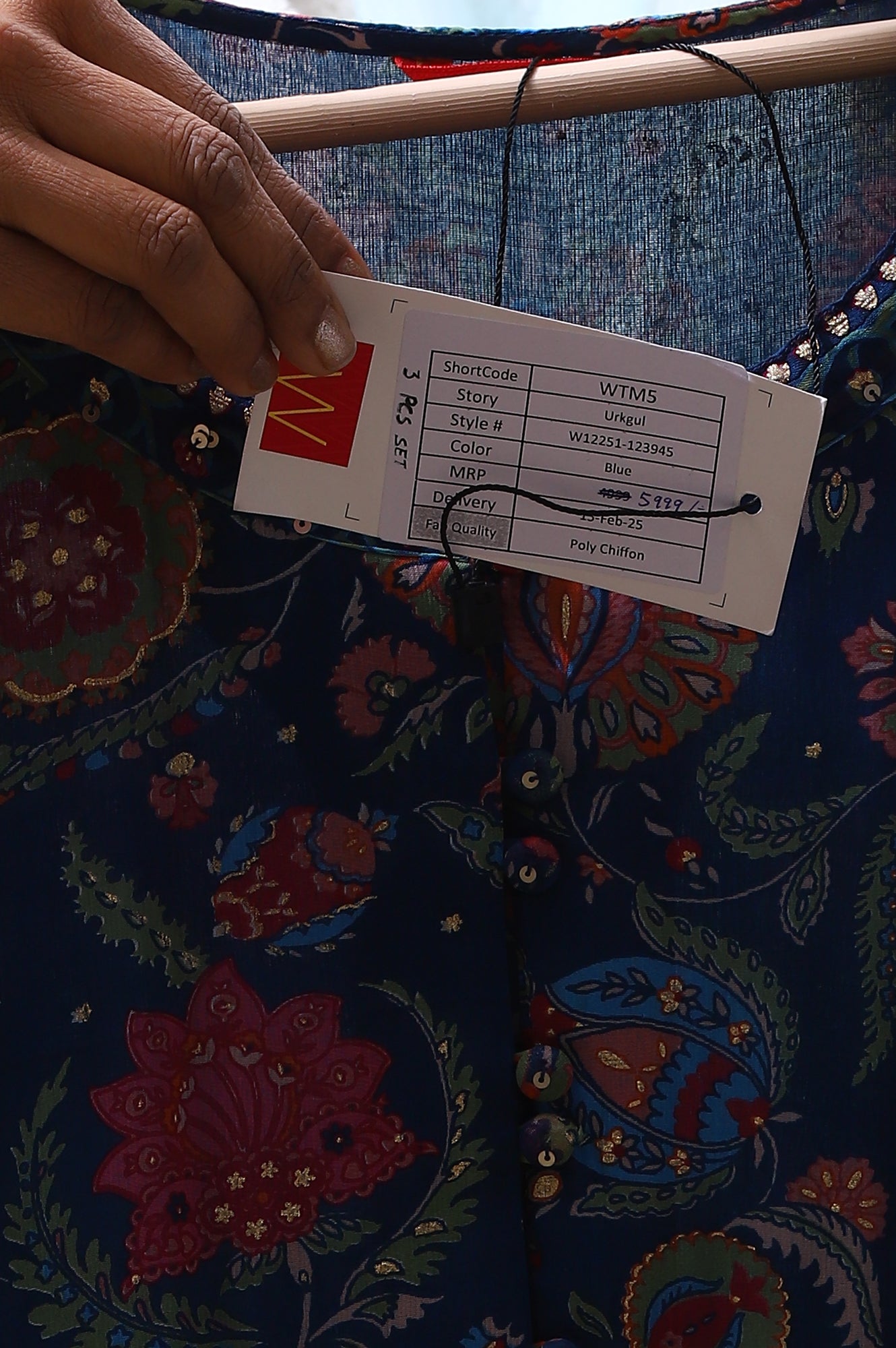 Blue Chintz Floral Printed Gathered Chiffon Anarkali Kurta